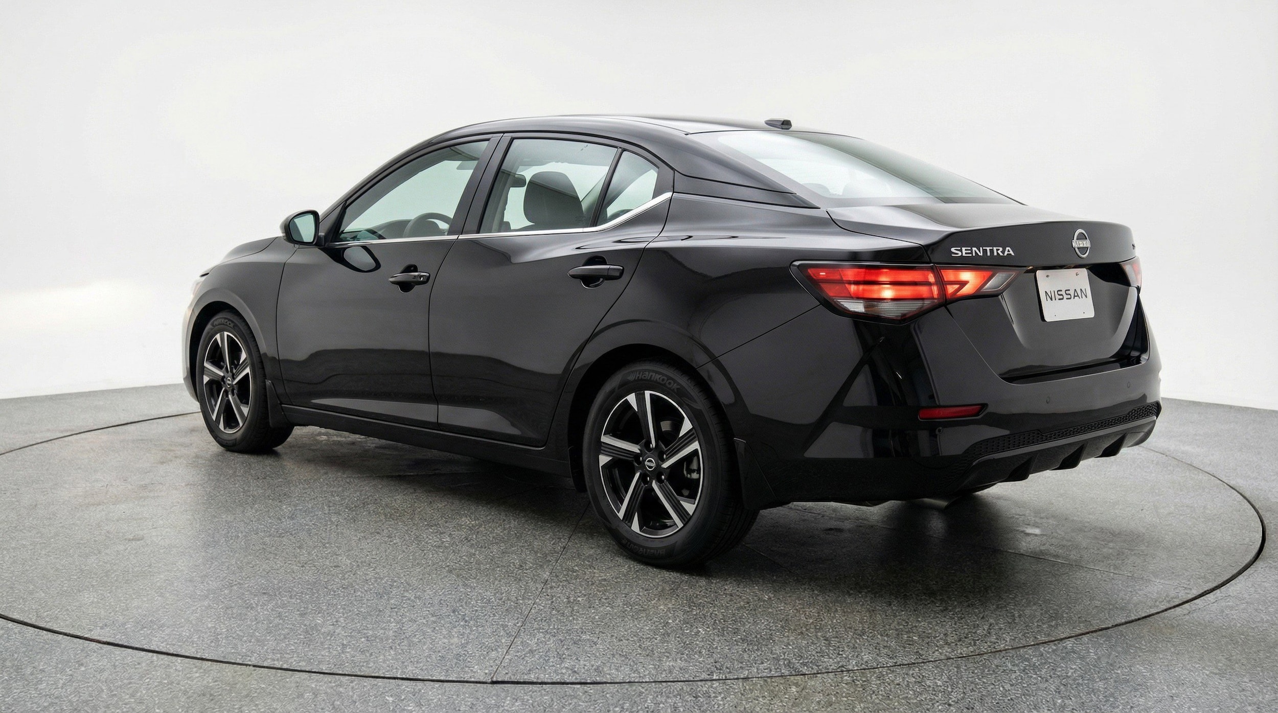 Thumbnail: 2025 Nissan Sentra - 6