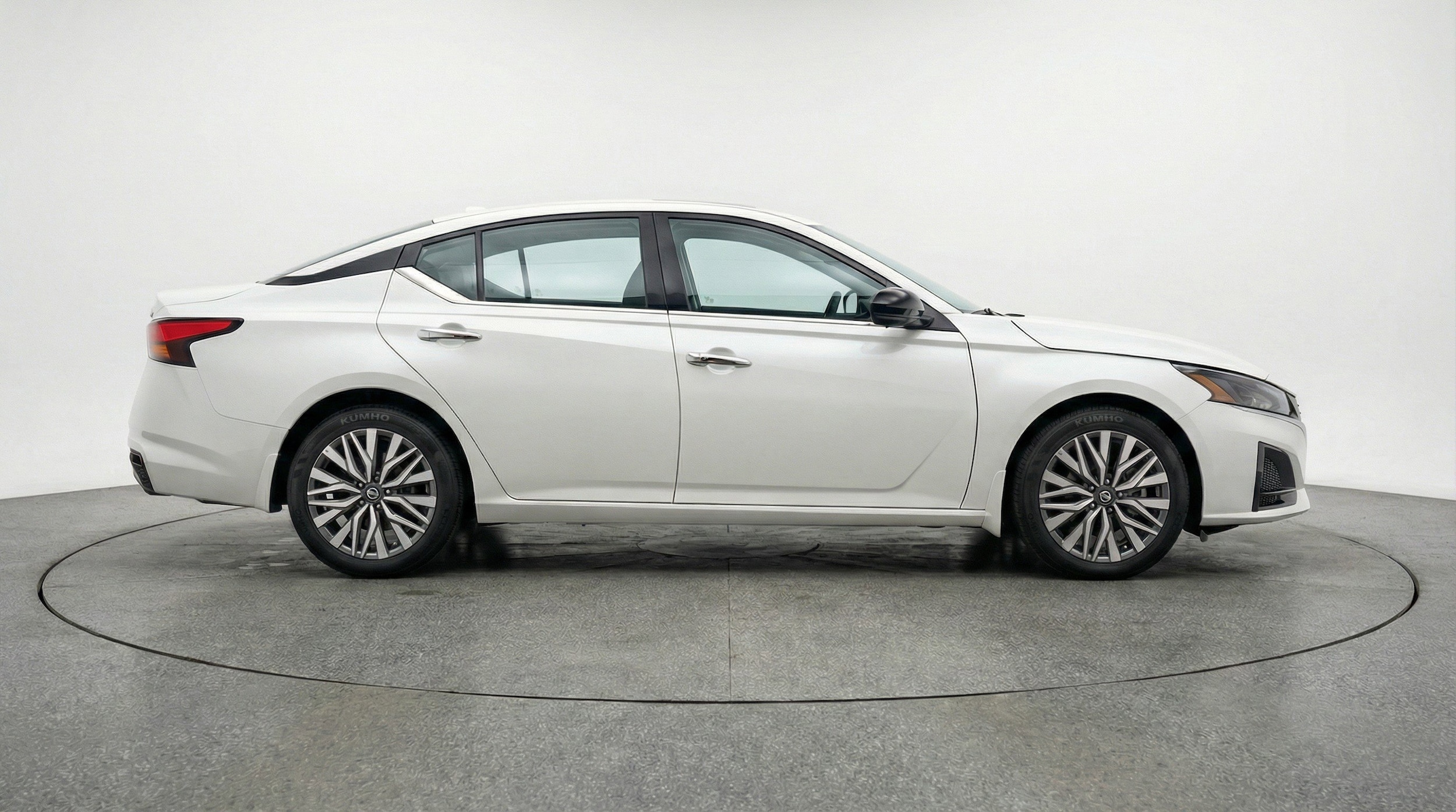 Thumbnail: 2025 Nissan Altima - 11