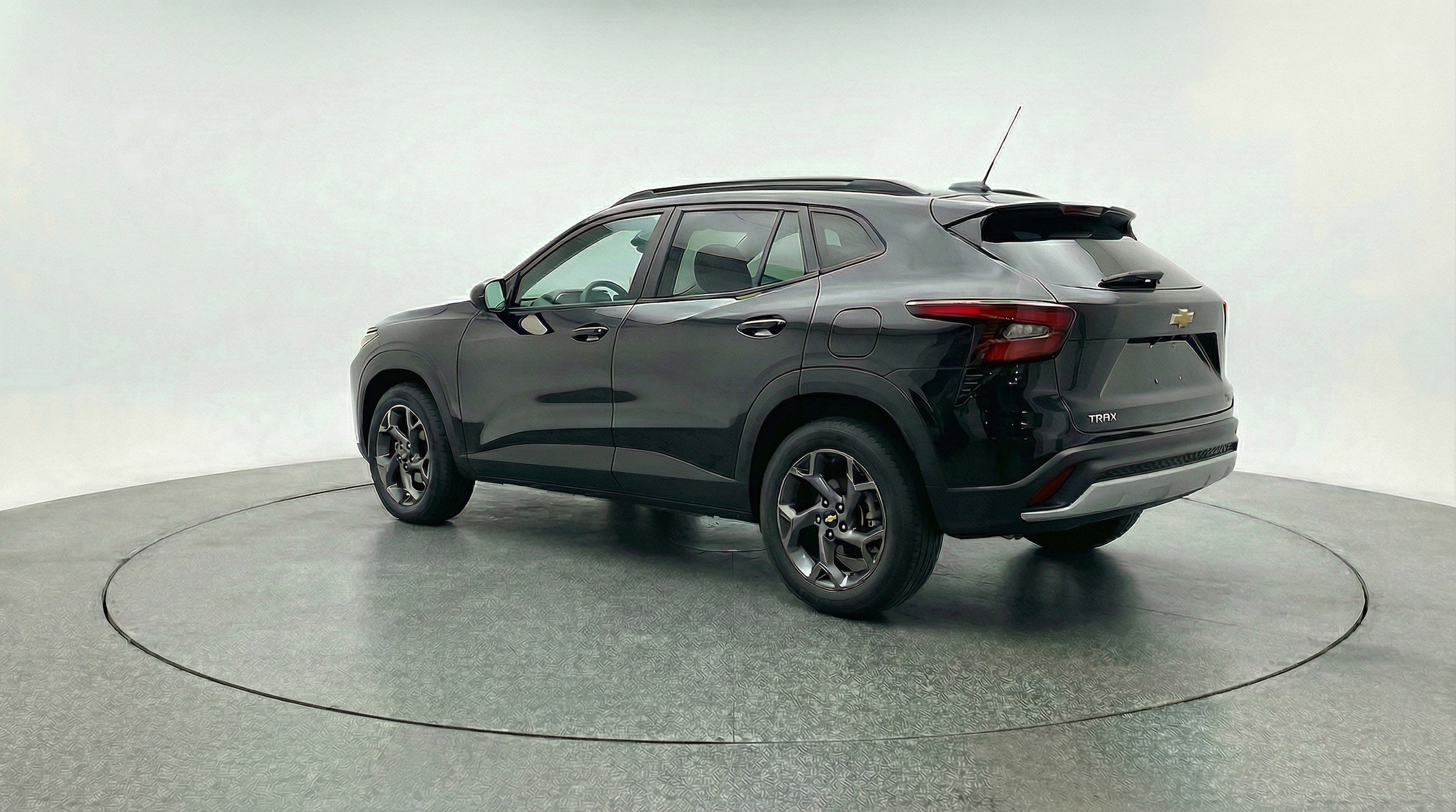 Thumbnail: 2025 Chevrolet Trax - 6