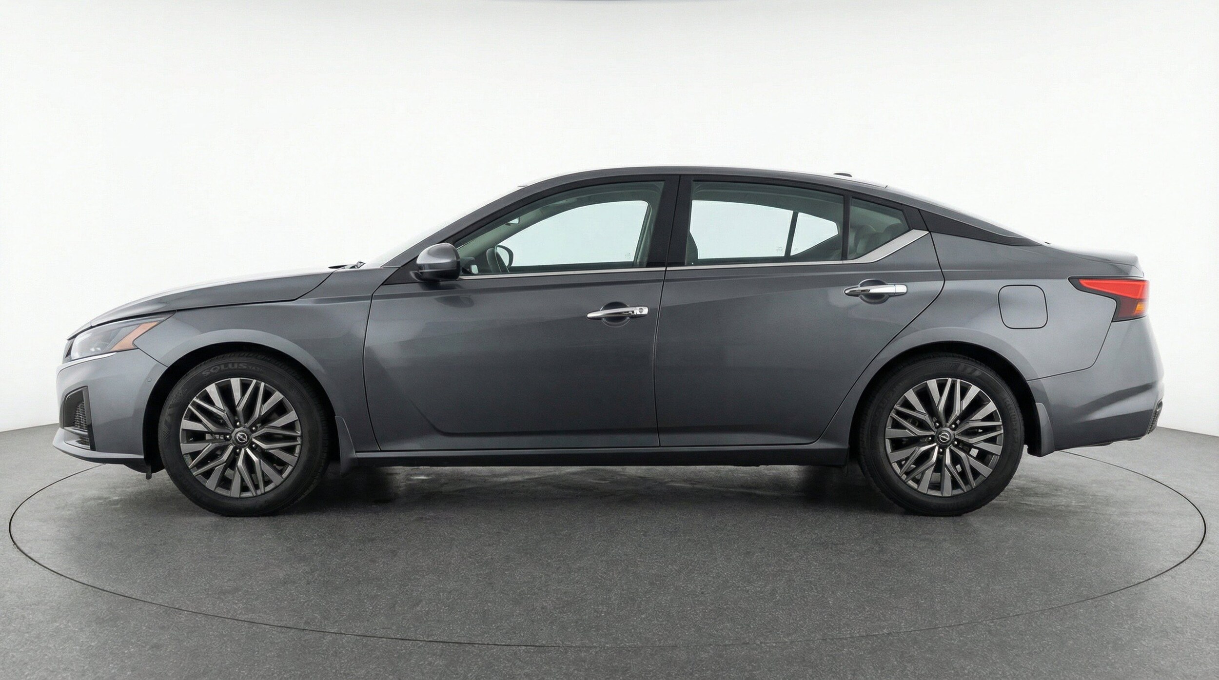 Thumbnail: 2025 Nissan Altima - 5