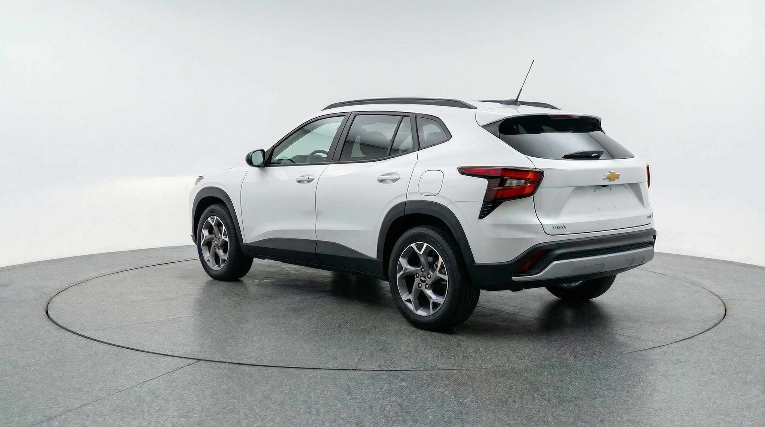 Thumbnail: 2025 Chevrolet Trax - 5