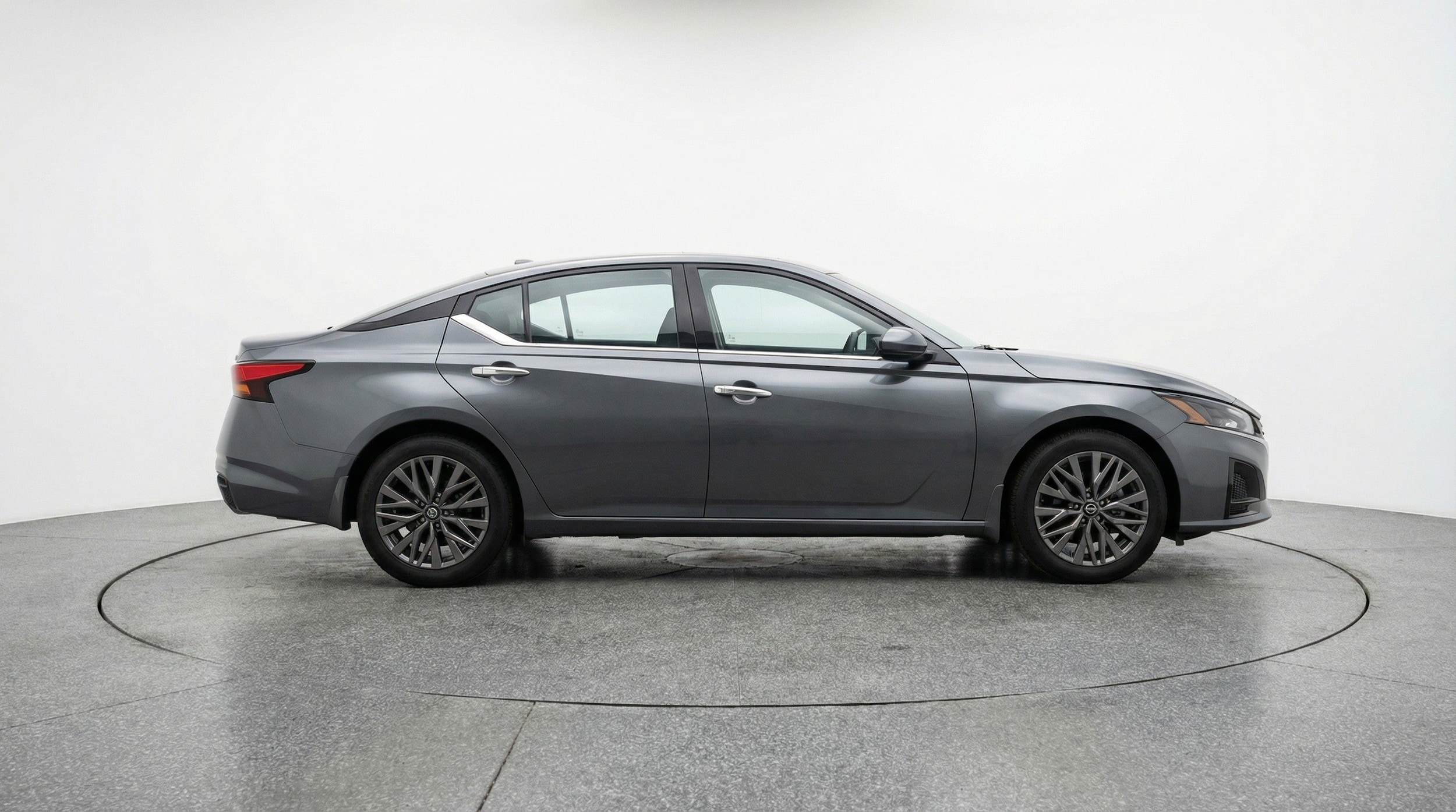 Thumbnail: 2025 Nissan Altima - 11