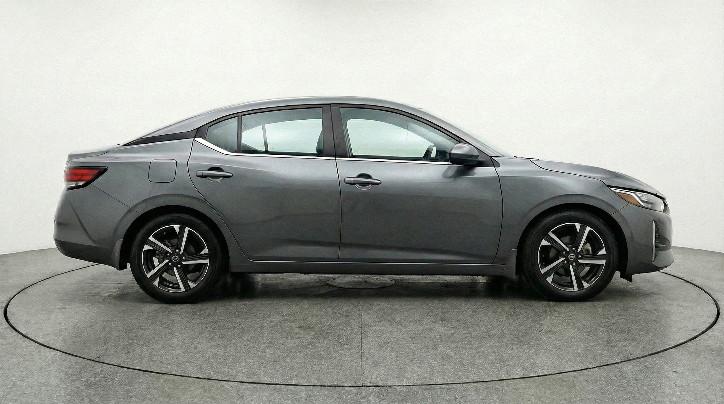 Thumbnail: 2025 Nissan Sentra - 11