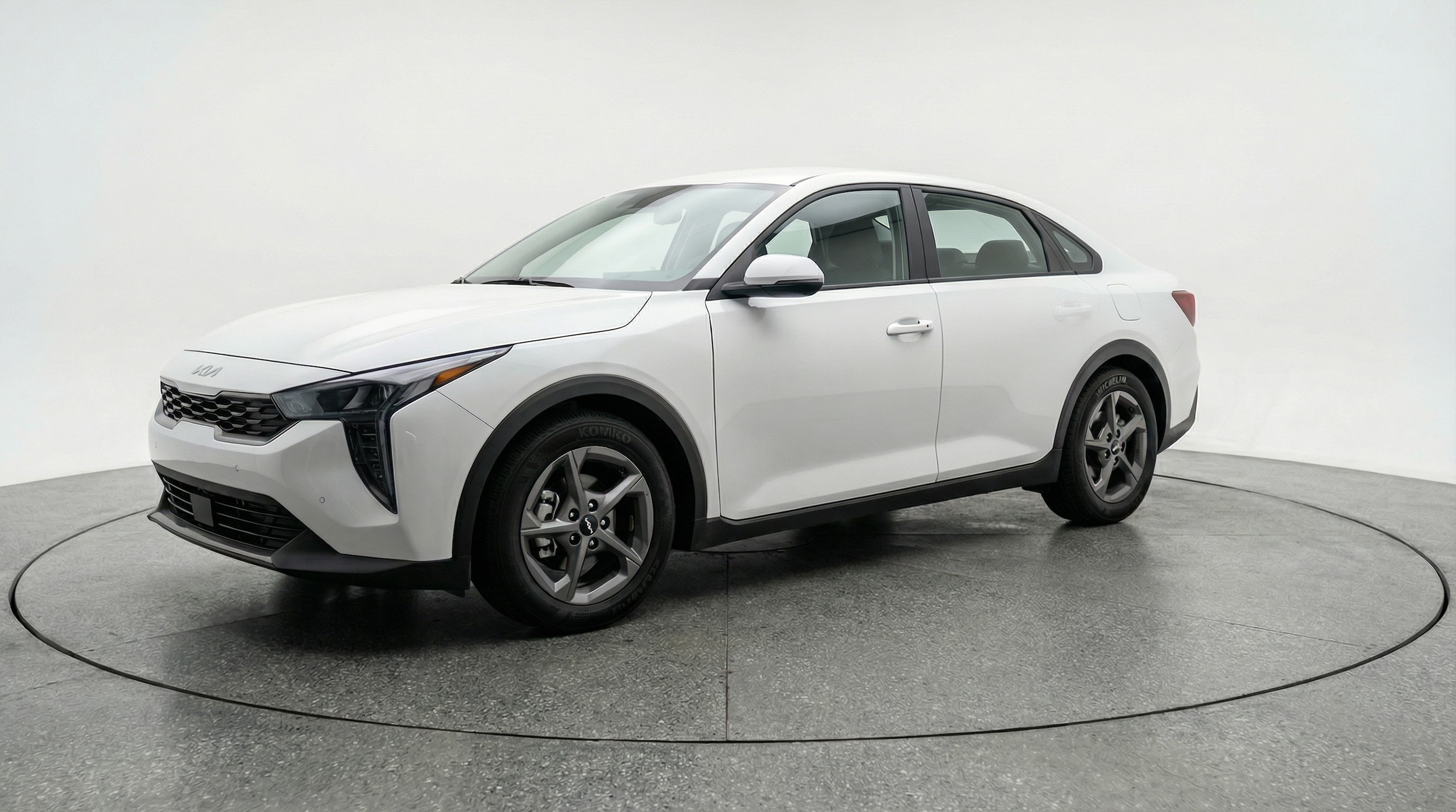 Thumbnail: 2025 Kia K4 - 3