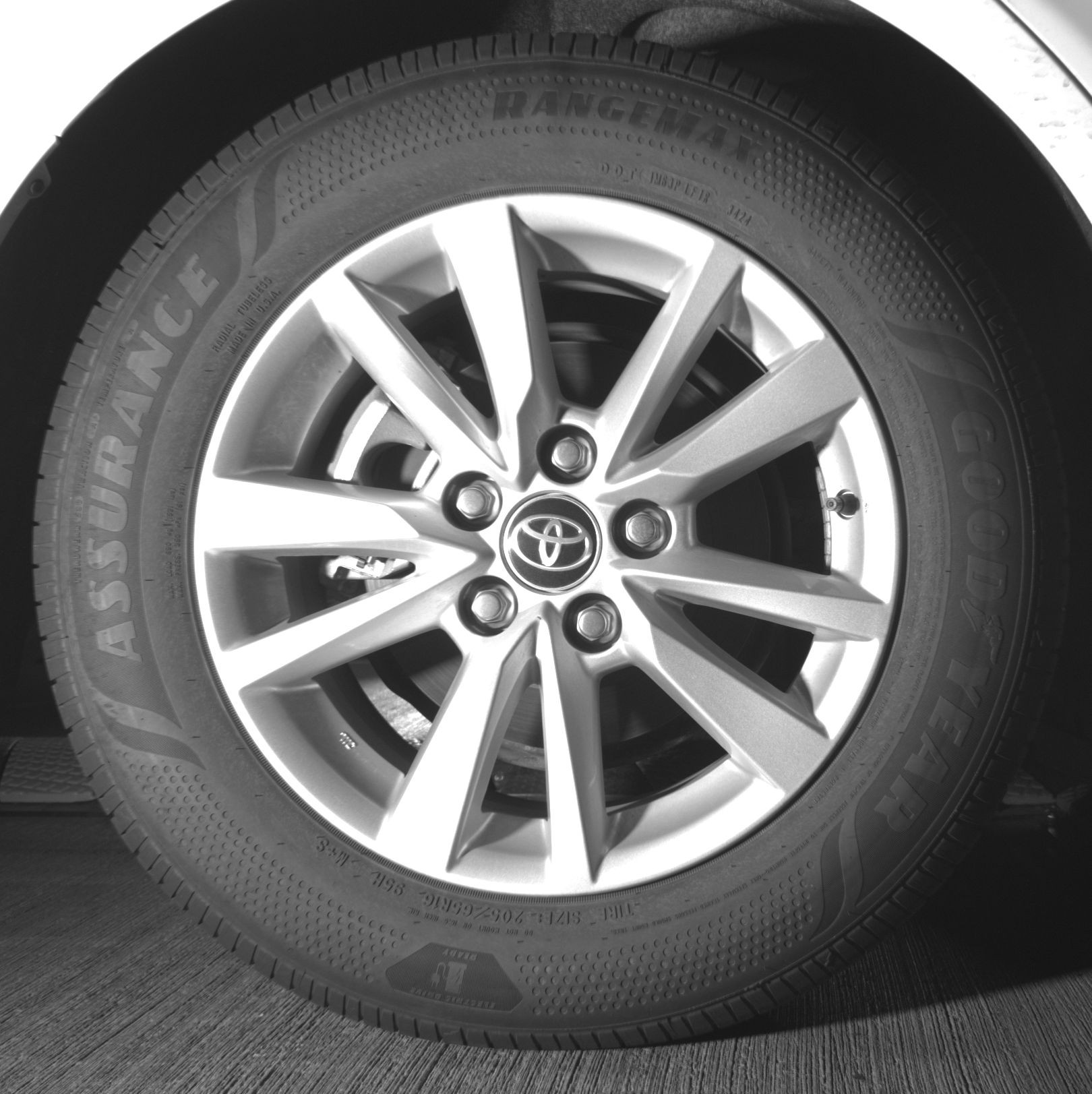 Thumbnail: 2025 Toyota Camry - 12