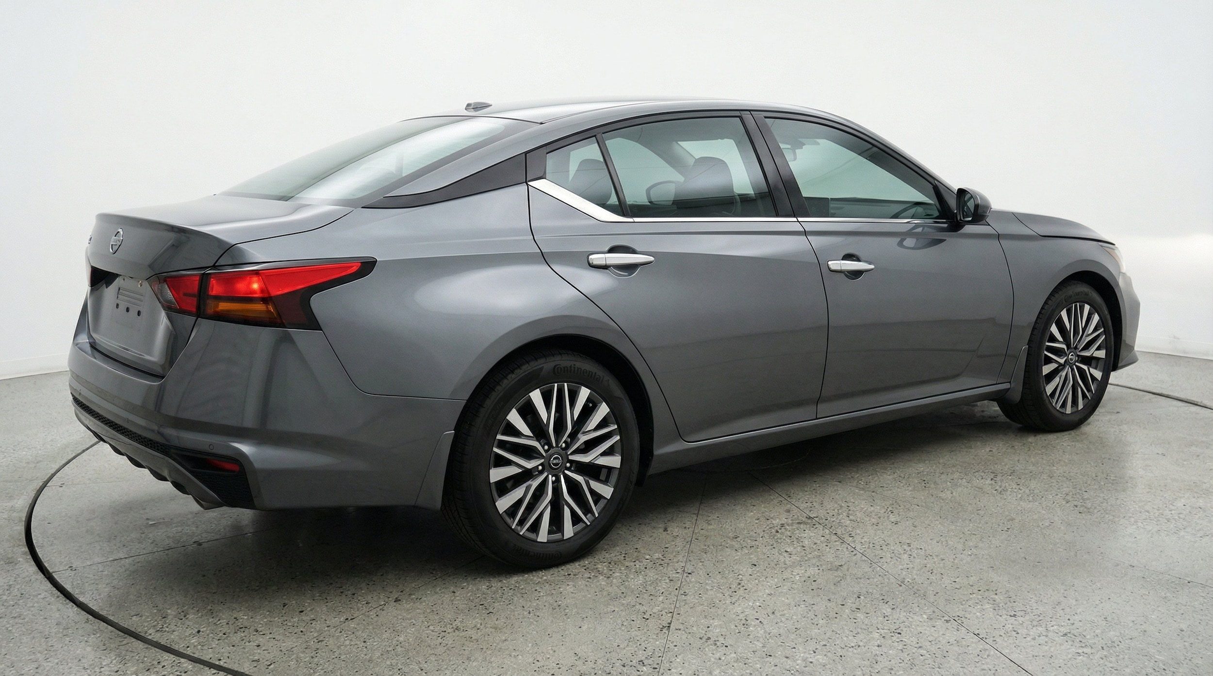 Thumbnail: 2025 Nissan Altima - 9