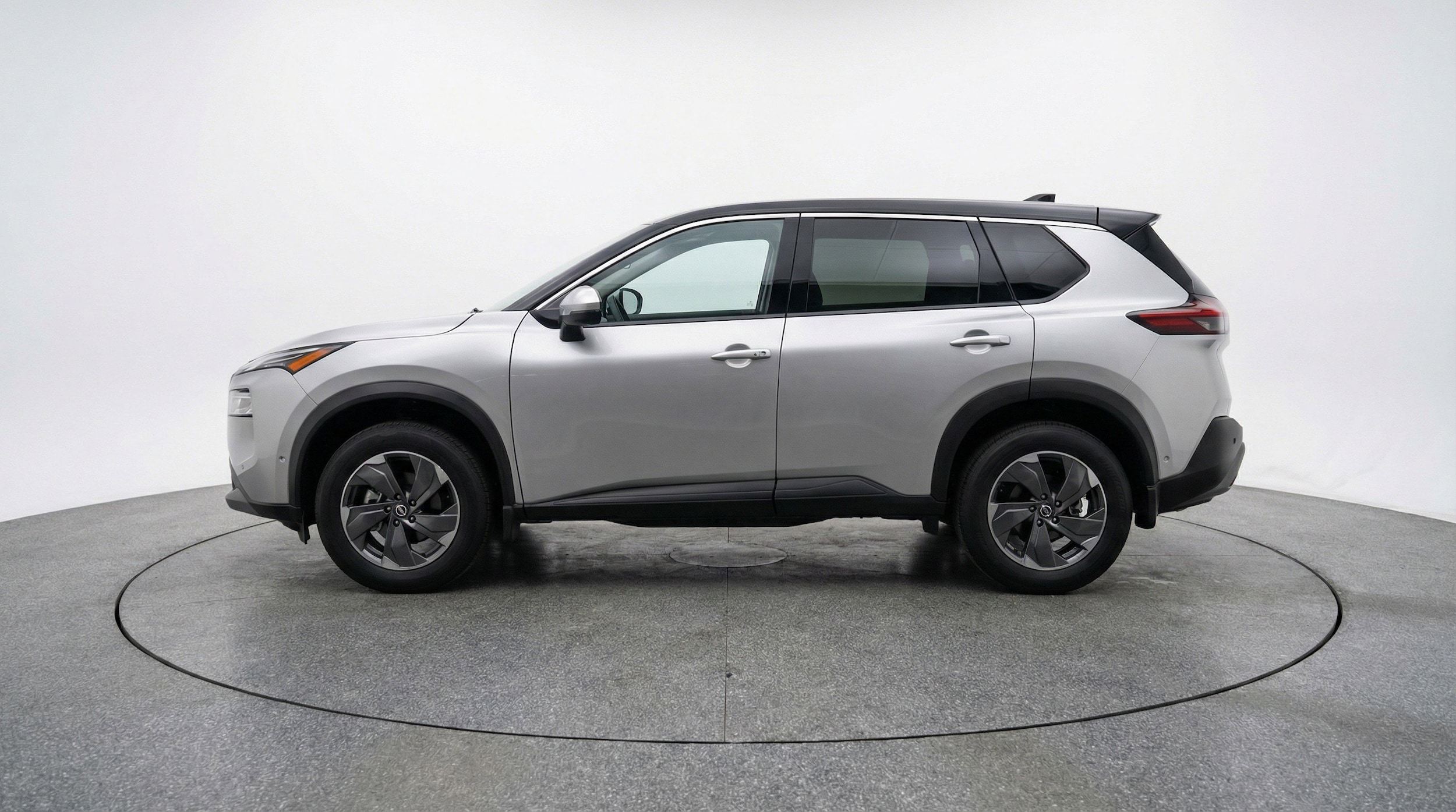 Thumbnail: 2025 Nissan Rogue - 5
