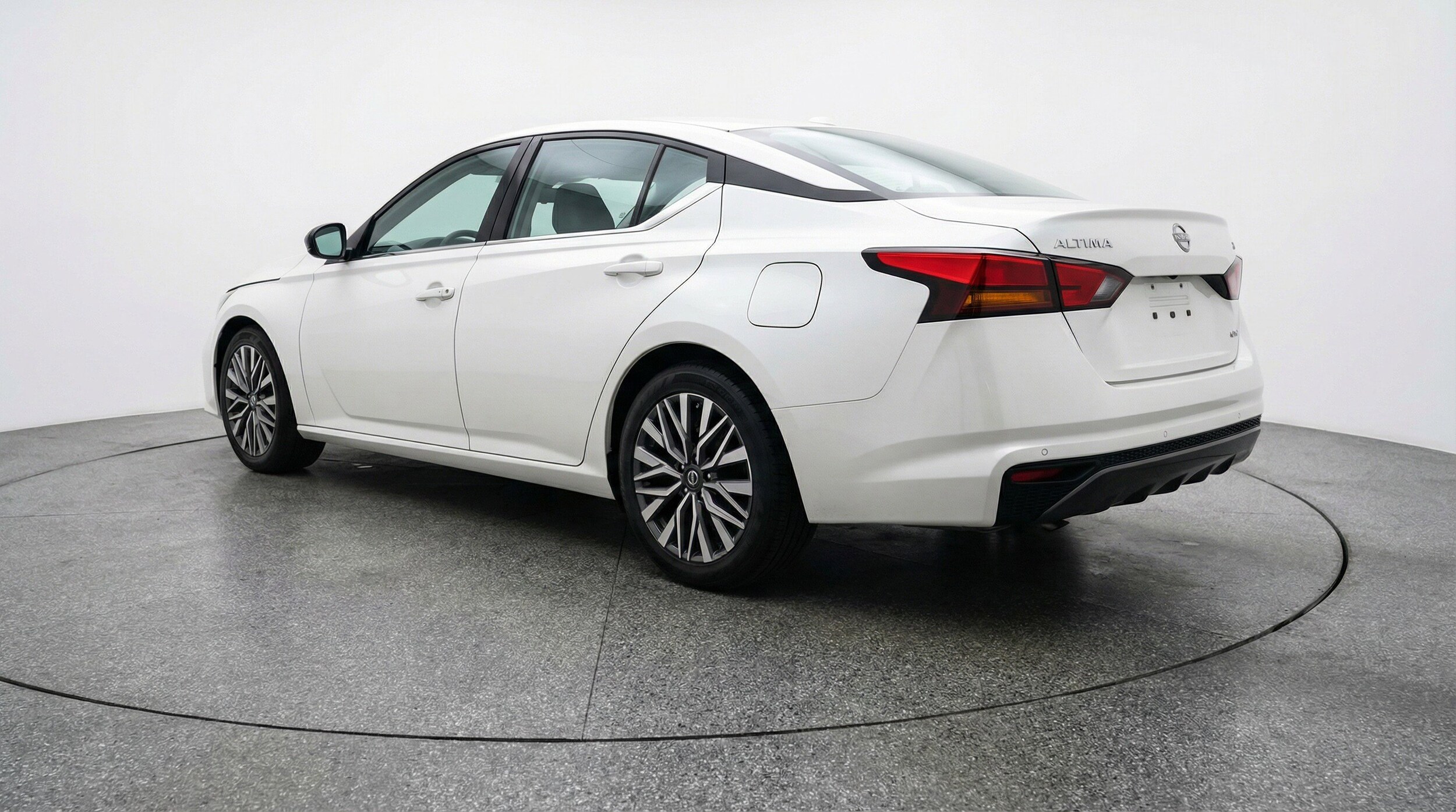 Thumbnail: 2025 Nissan Altima - 6