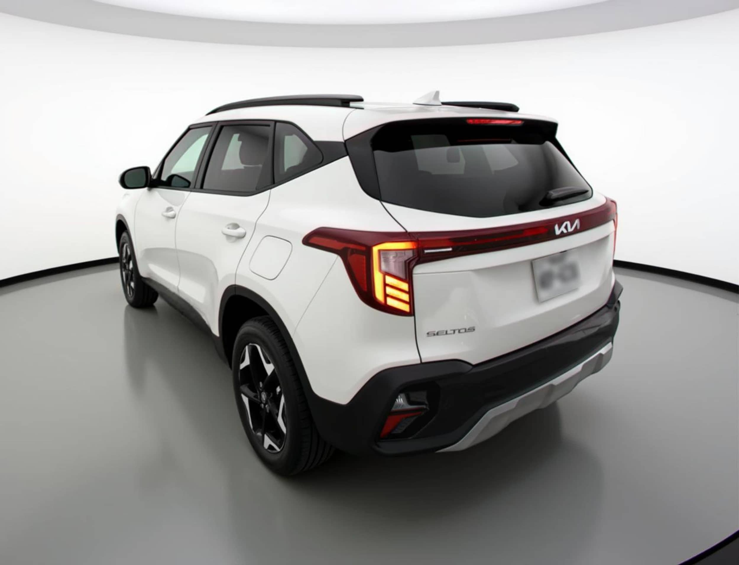 Thumbnail: 2025 Kia Seltos - 5