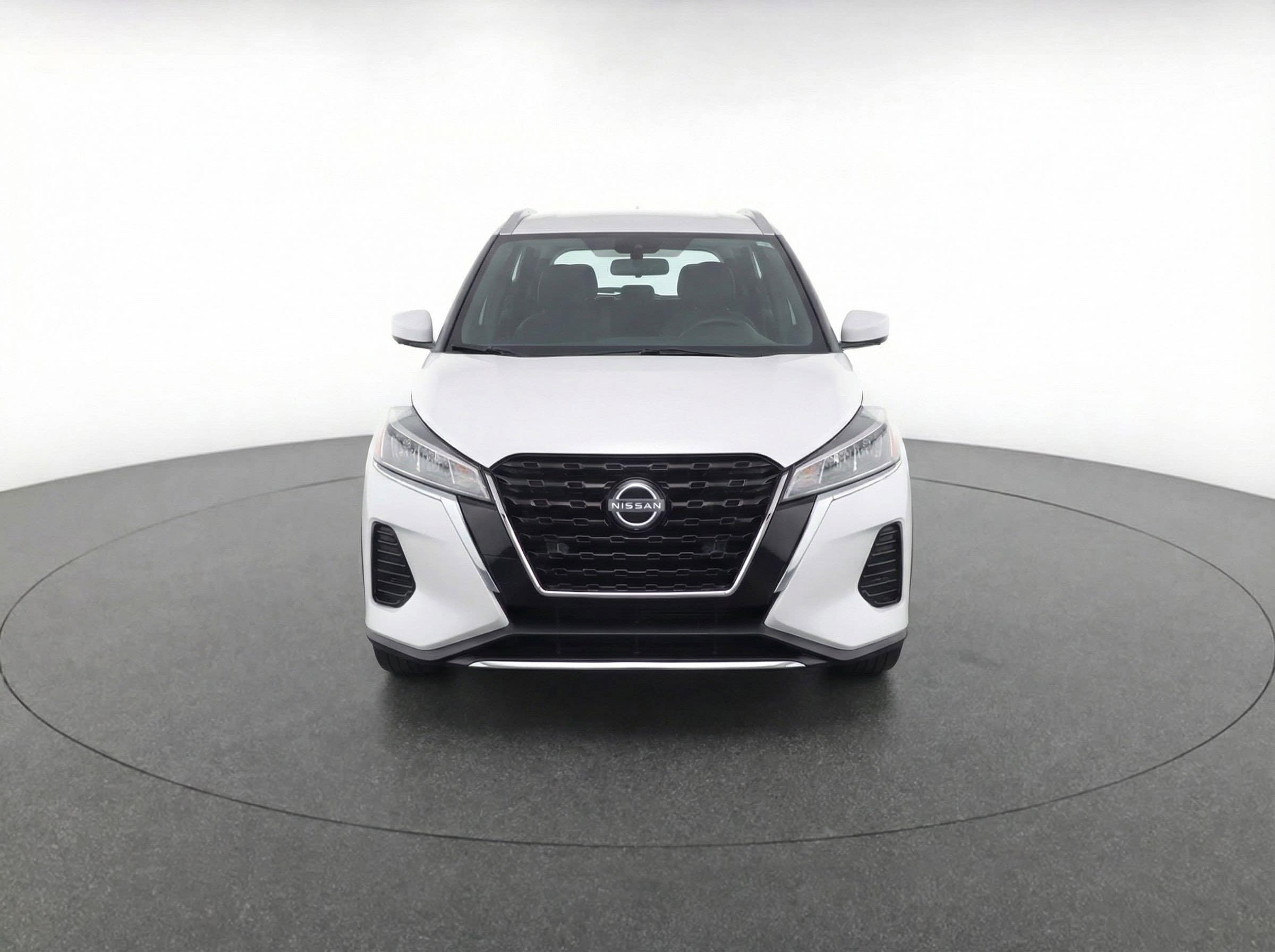 Thumbnail: 2024 Nissan Kicks - 2