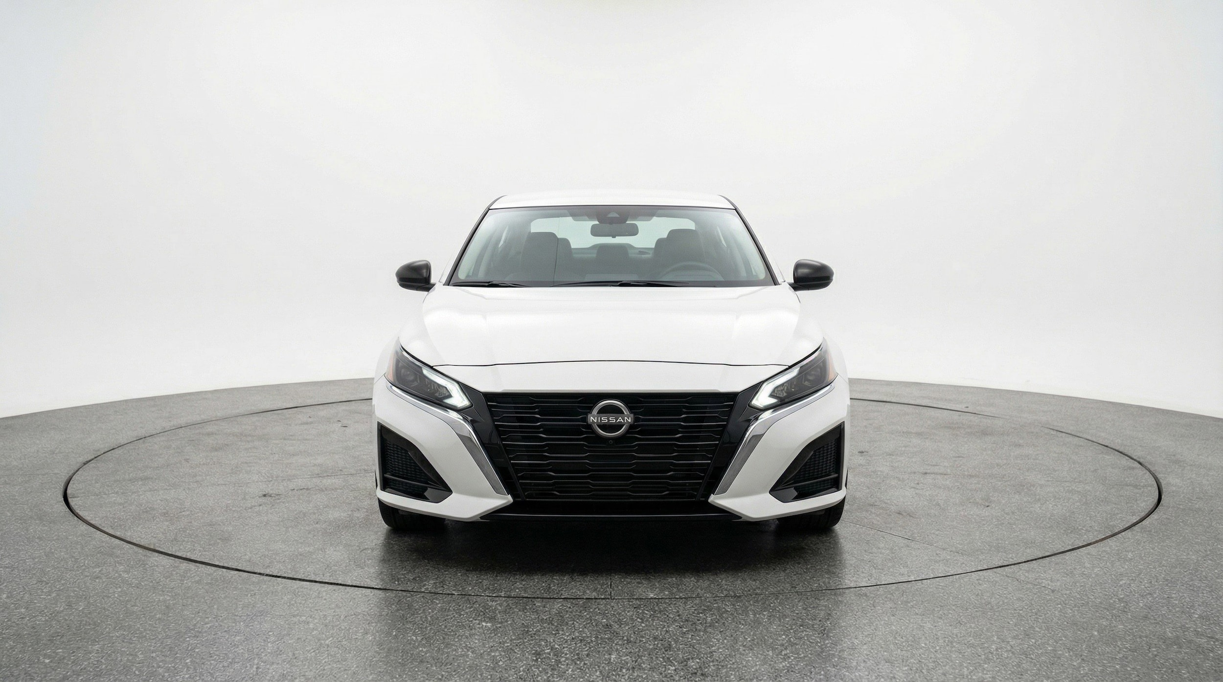 Thumbnail: 2025 Nissan Altima - 2