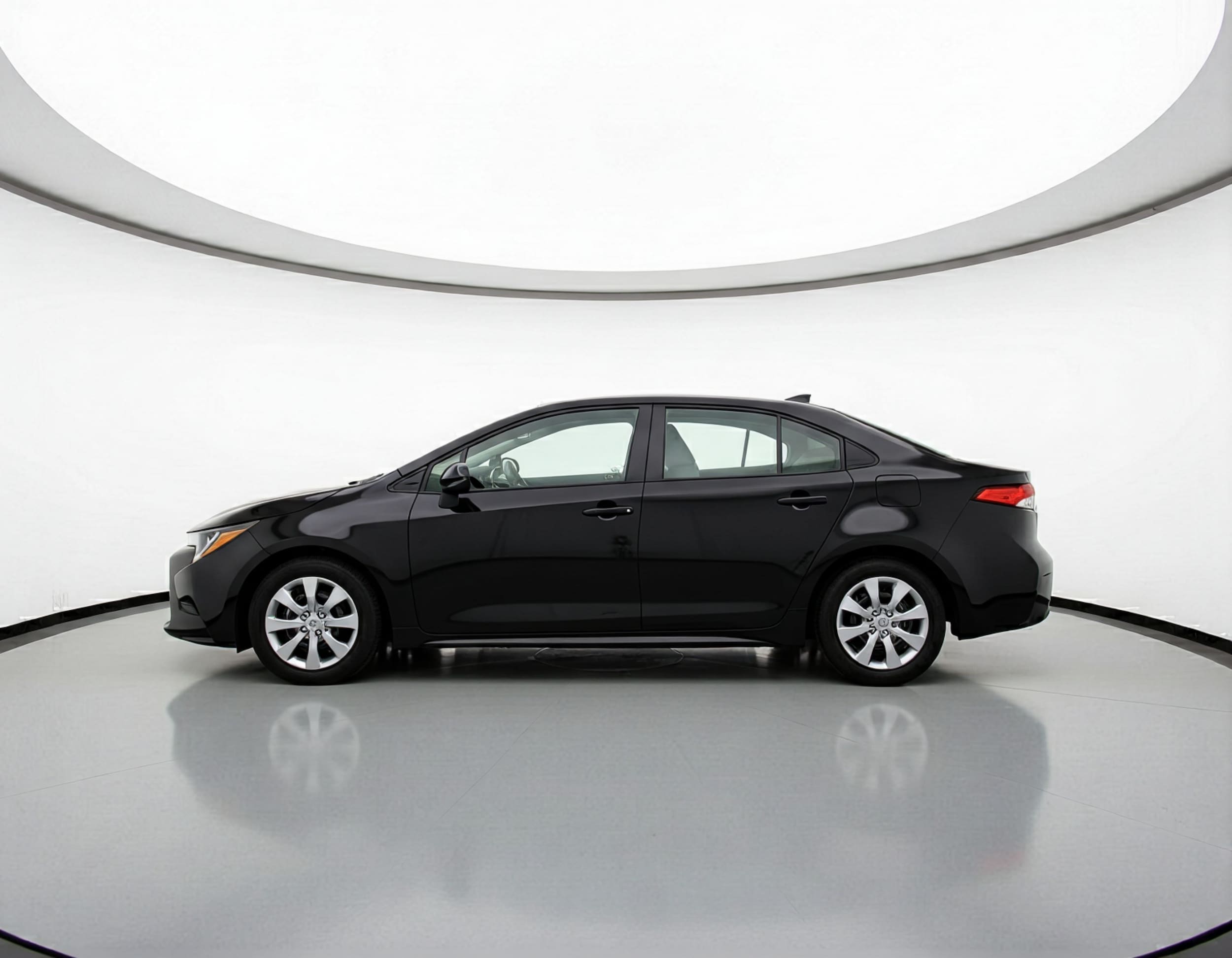 Thumbnail: 2025 Toyota Corolla - 4