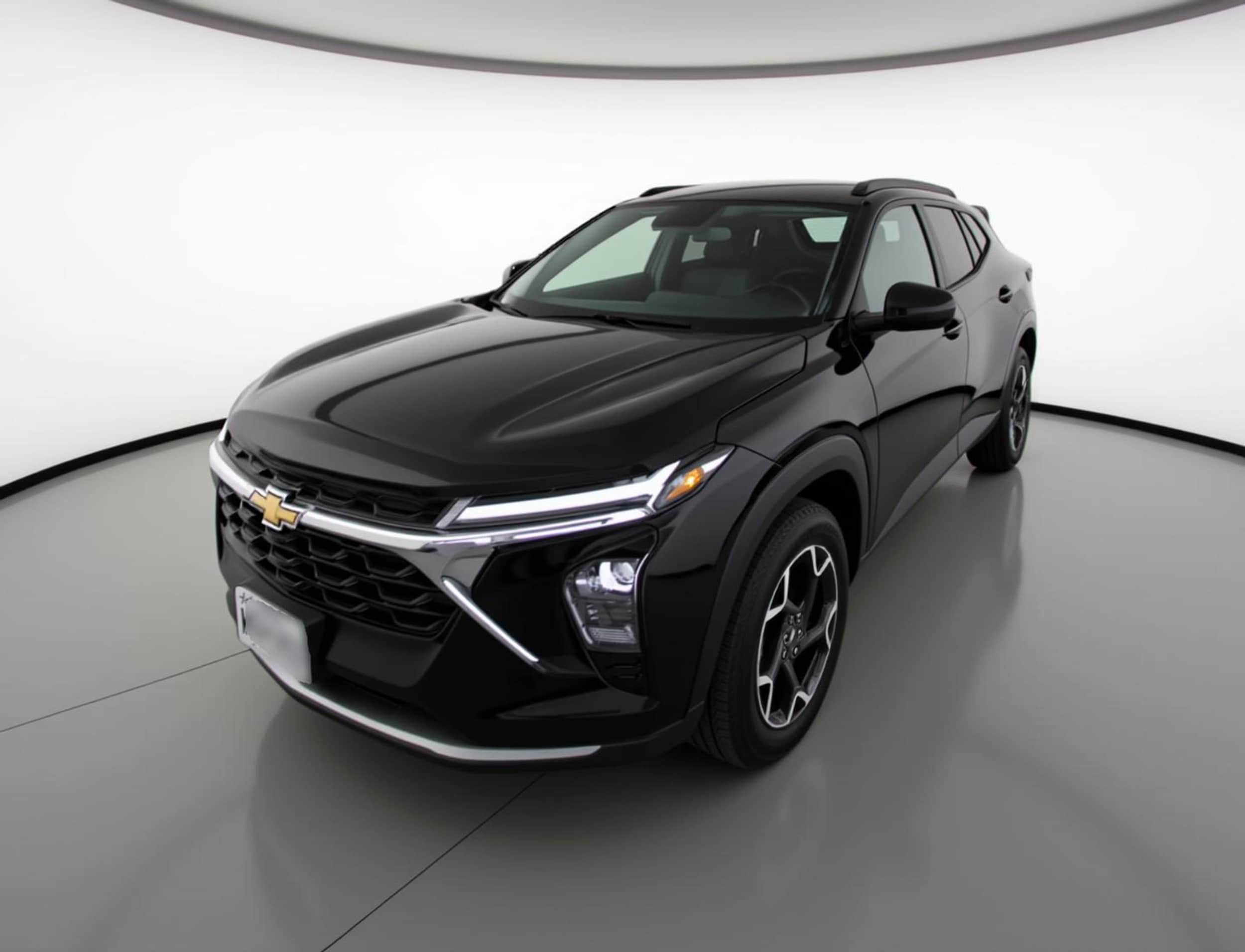 Thumbnail: 2025 Chevrolet Trax - 3