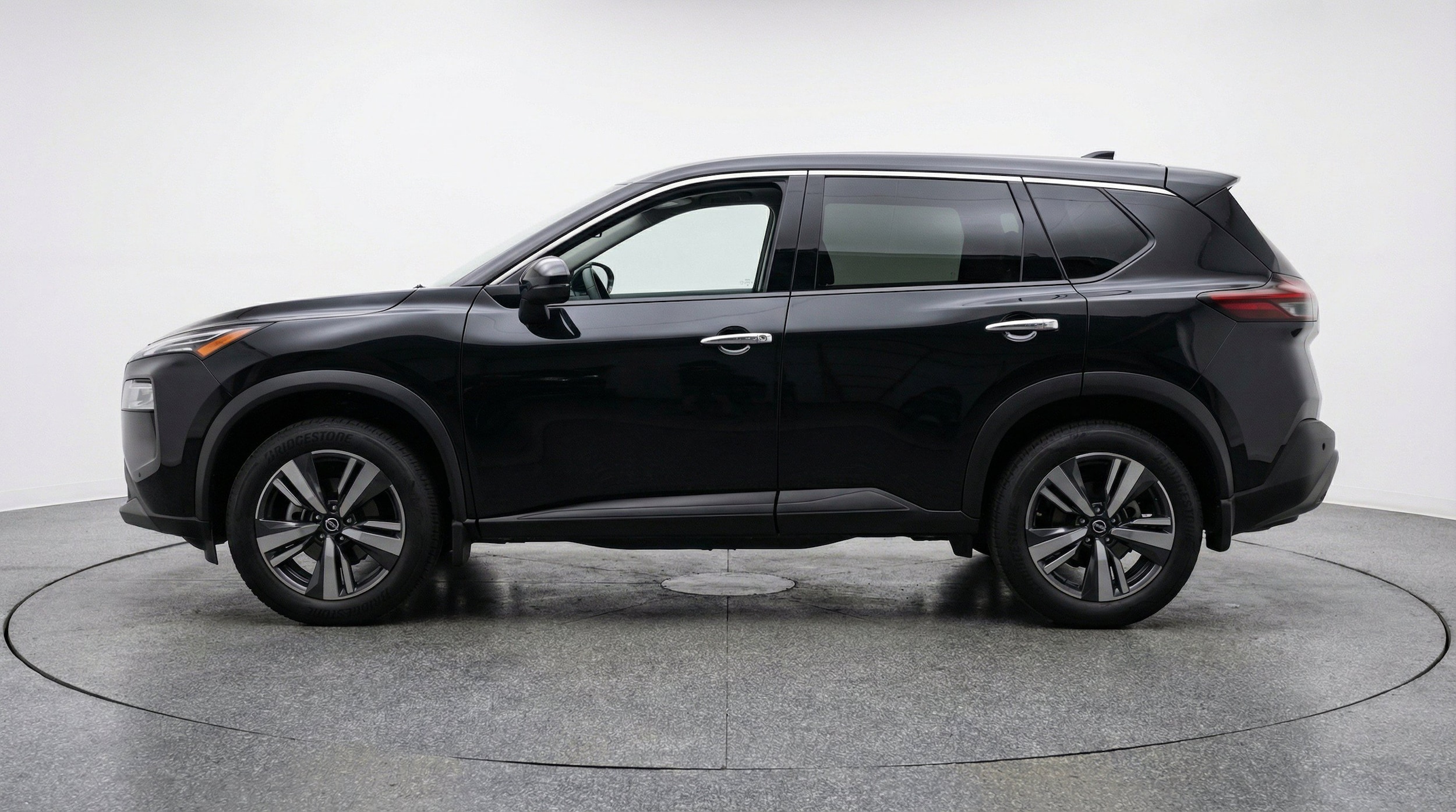 Thumbnail: 2026 Nissan Rogue - 5