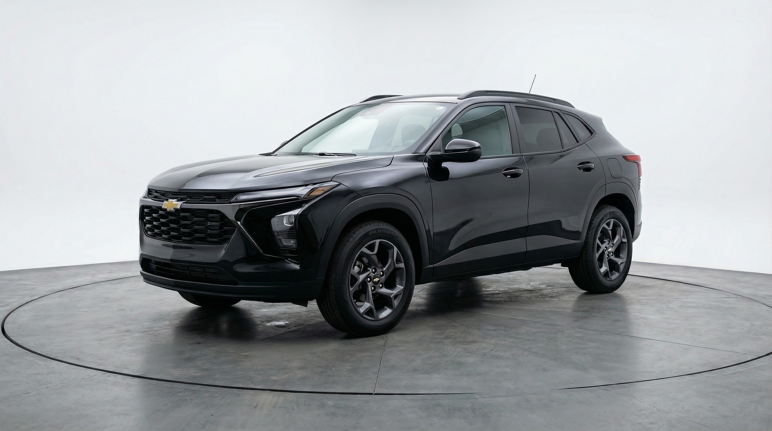 Thumbnail: 2025 Chevrolet Trax - 3