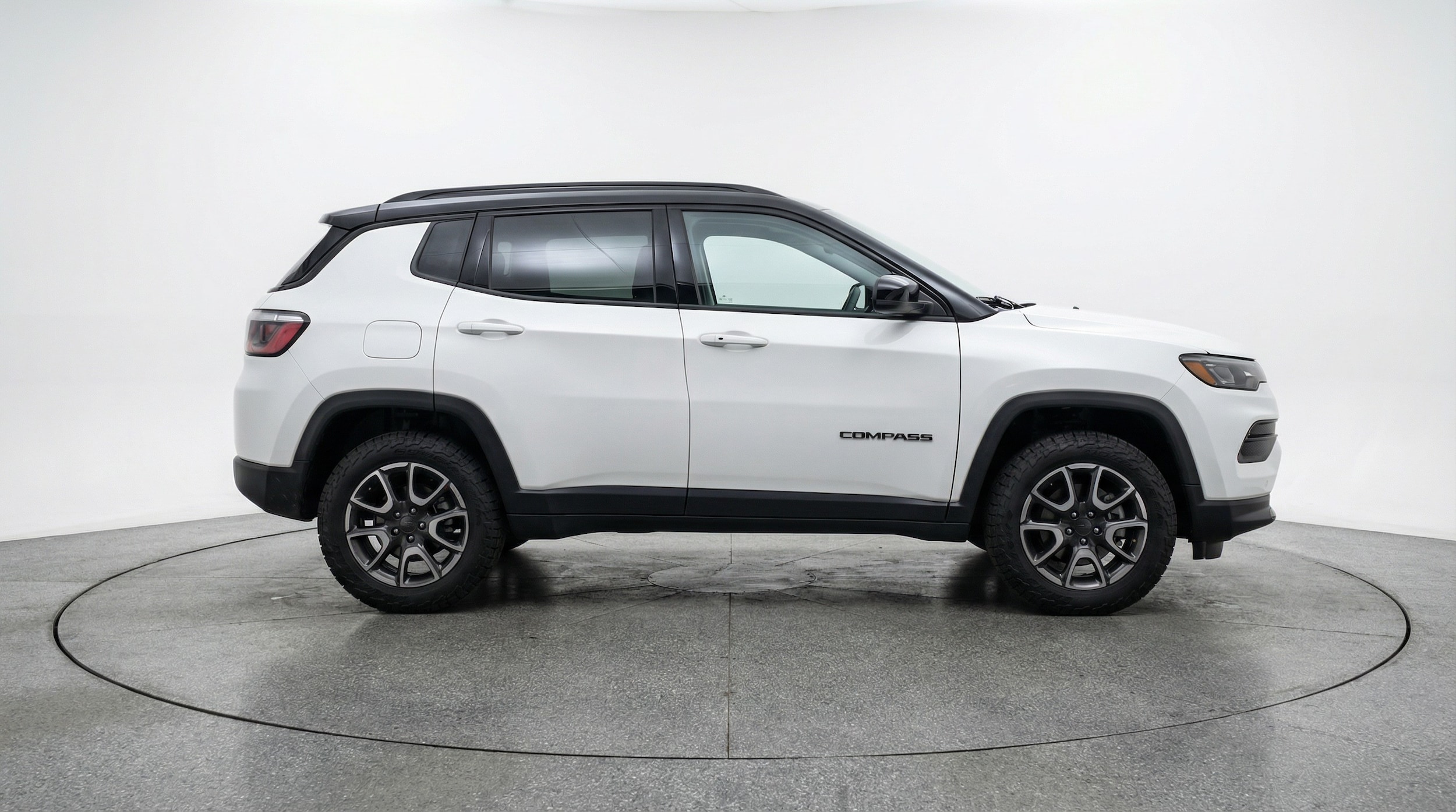 Thumbnail: 2025 Jeep Compass - 8