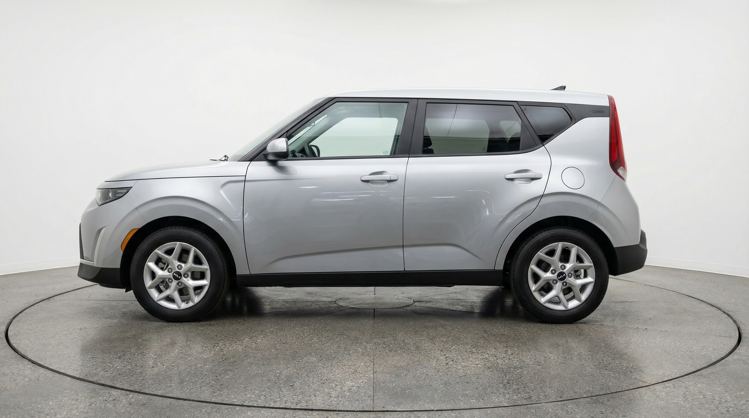 Thumbnail: 2025 Kia Soul - 4