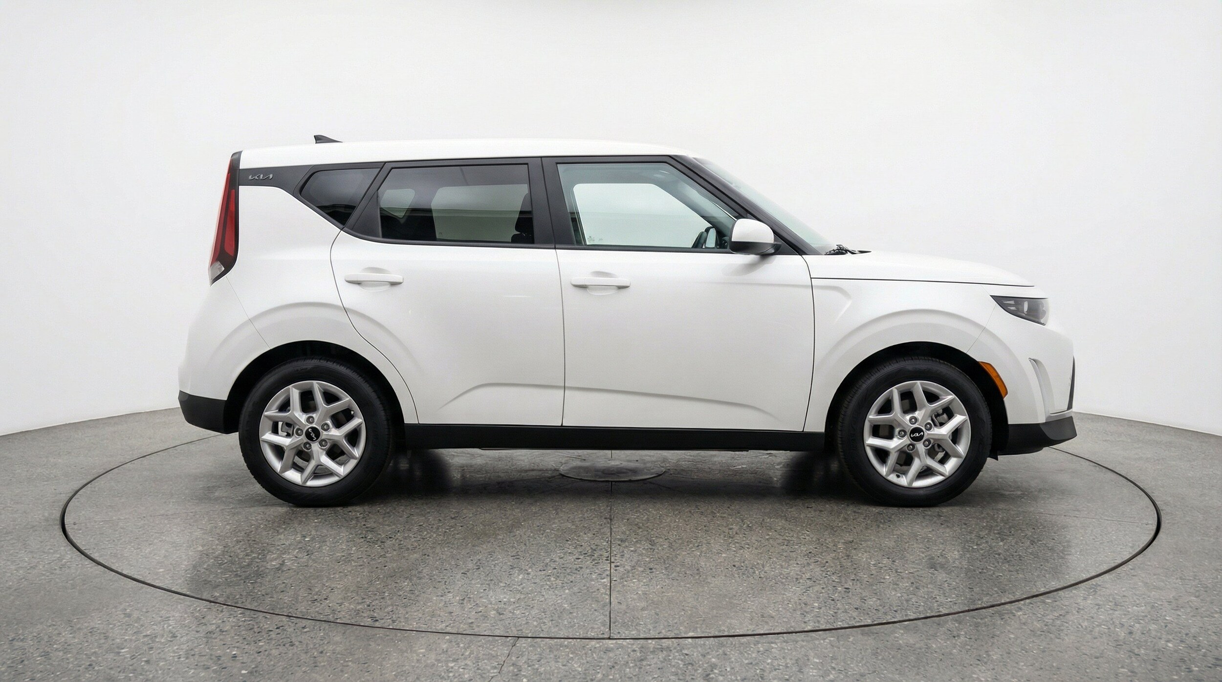 Thumbnail: 2025 Kia Soul - 11