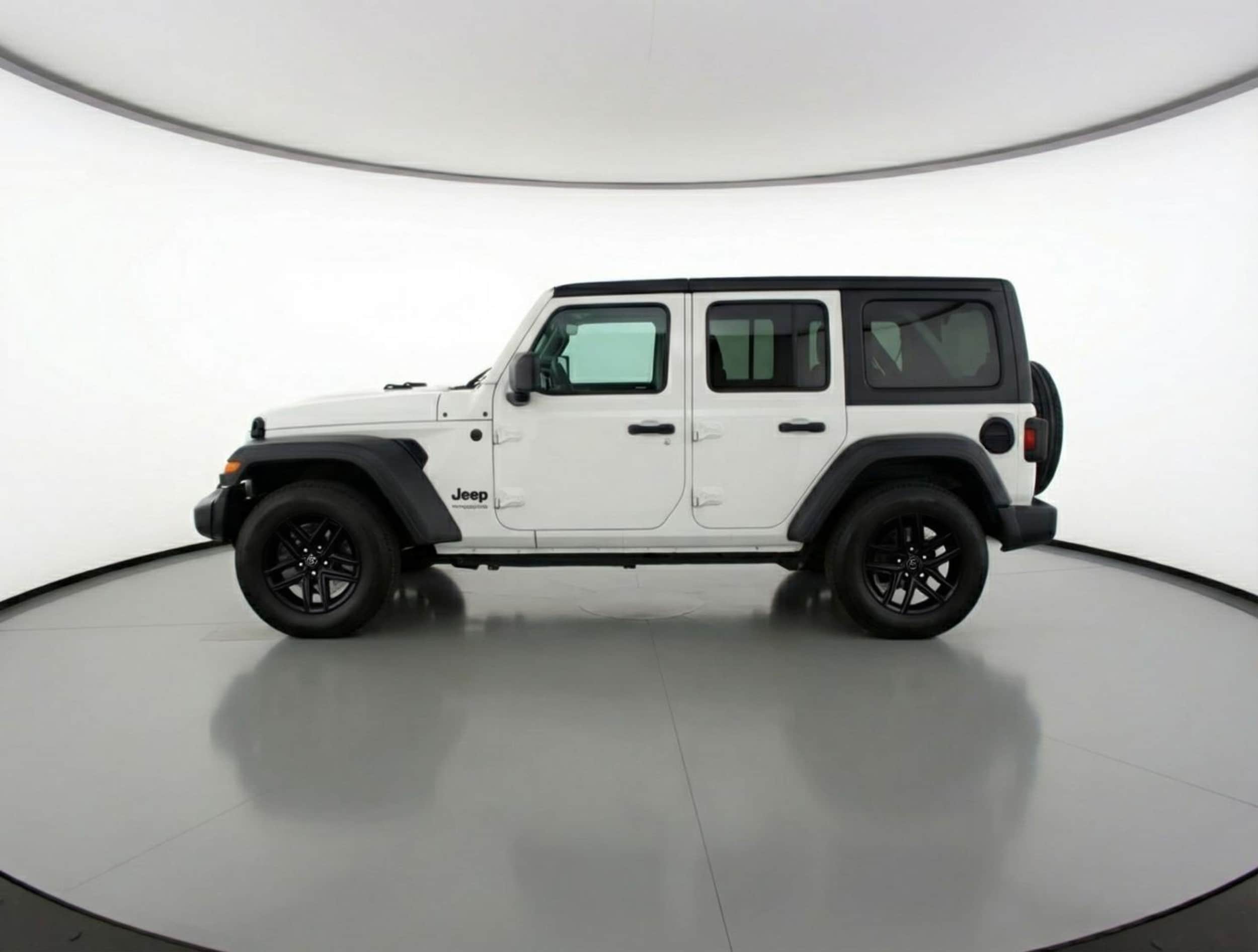 Thumbnail: 2025 Jeep Wrangler - 4
