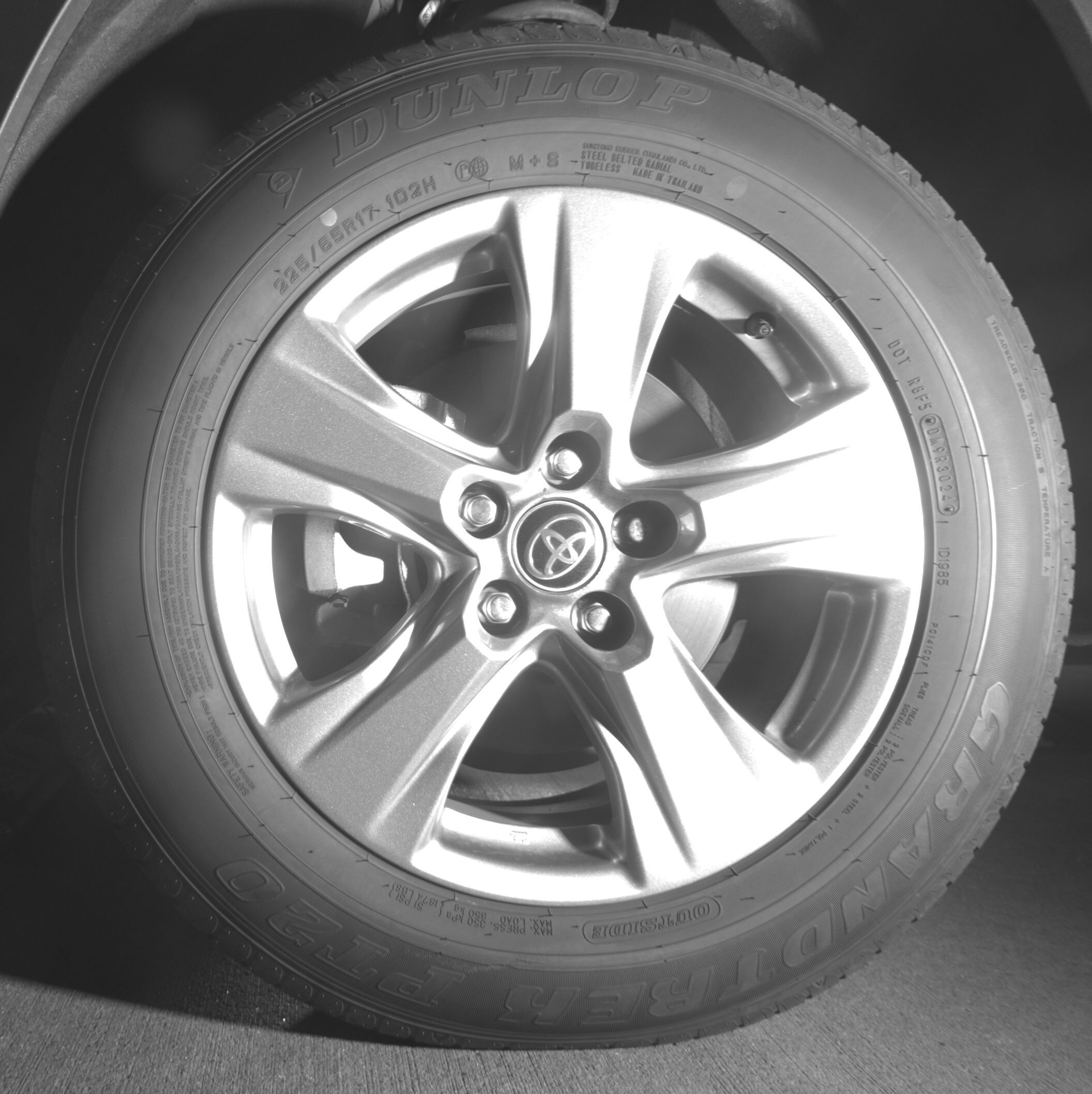 Thumbnail: 2025 Toyota RAV4 - 9