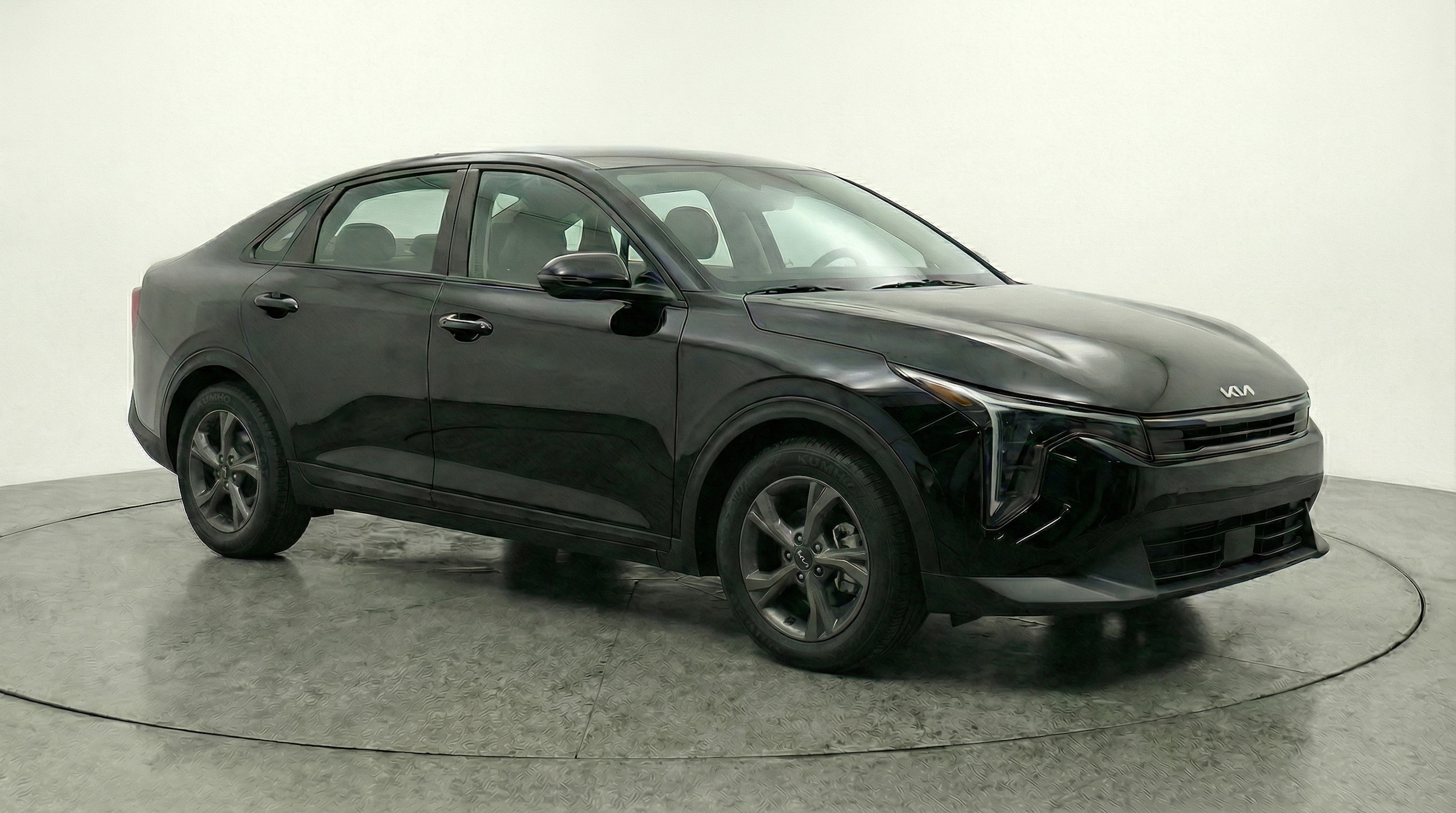 Thumbnail: 2025 Kia K4 - 1