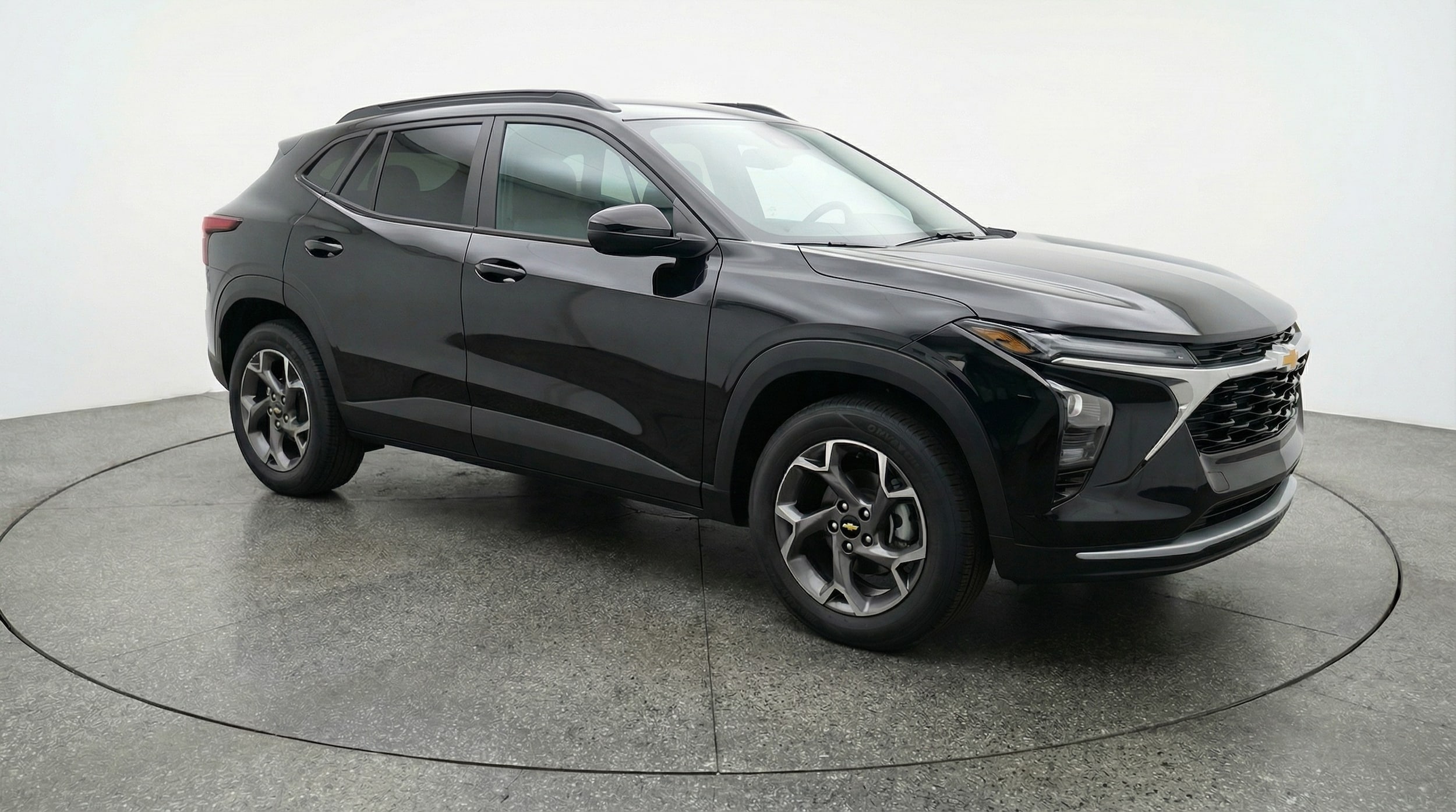 Thumbnail: 2025 Chevrolet Trax - 1