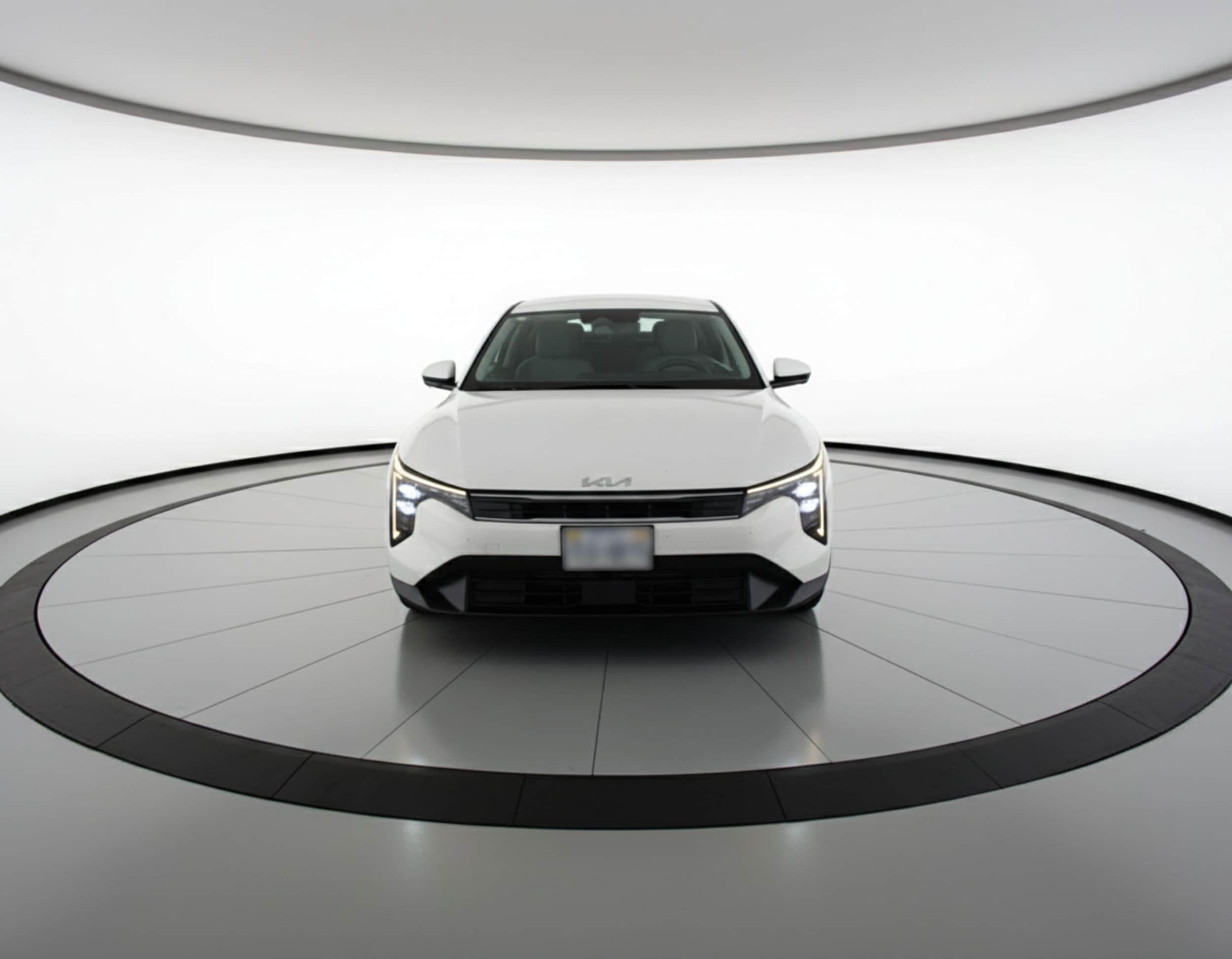 Thumbnail: 2025 Kia K4 - 2