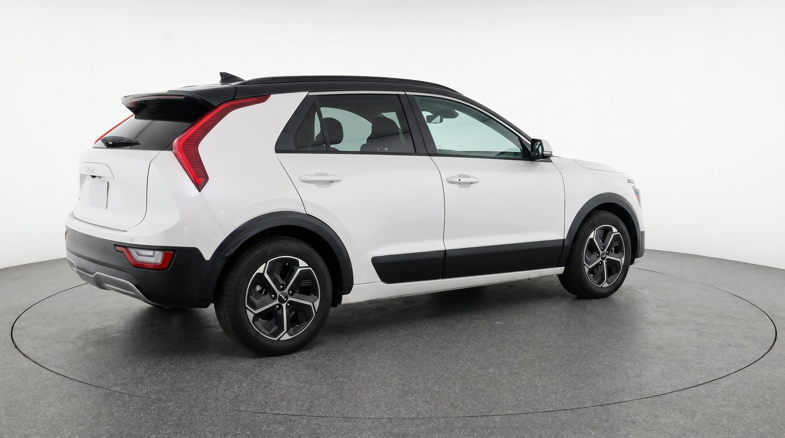 Thumbnail: 2026 Kia Niro - 9