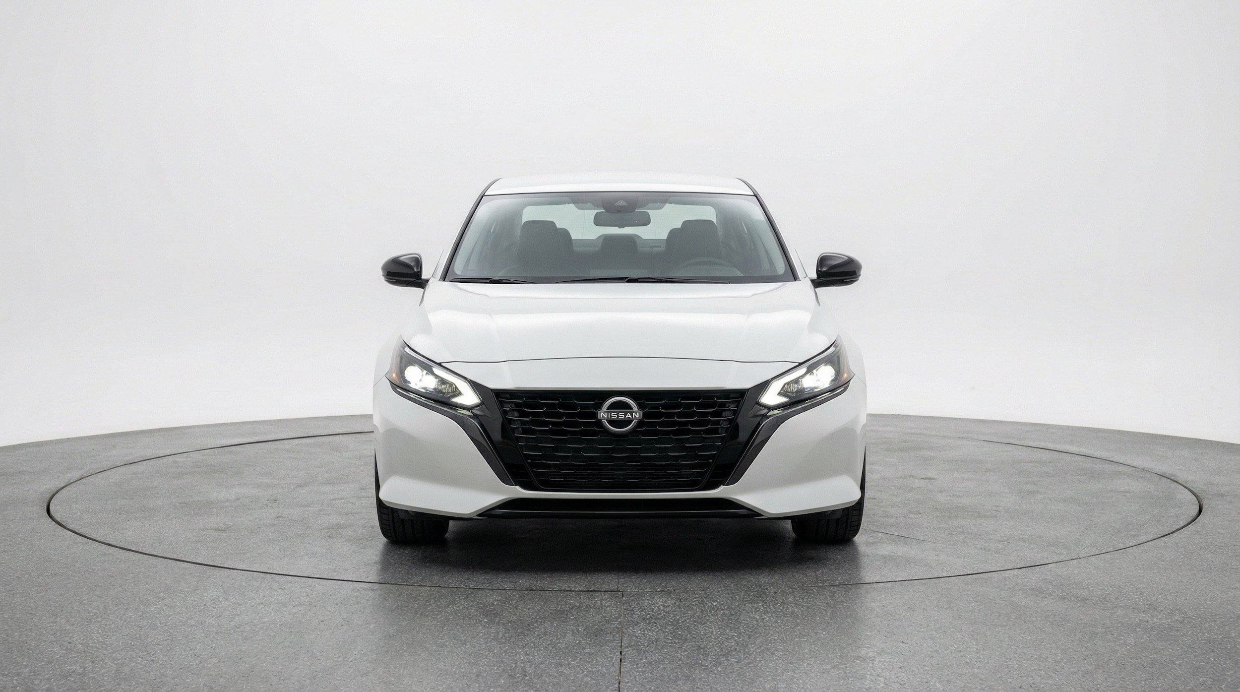 Thumbnail: 2025 Nissan Altima - 2
