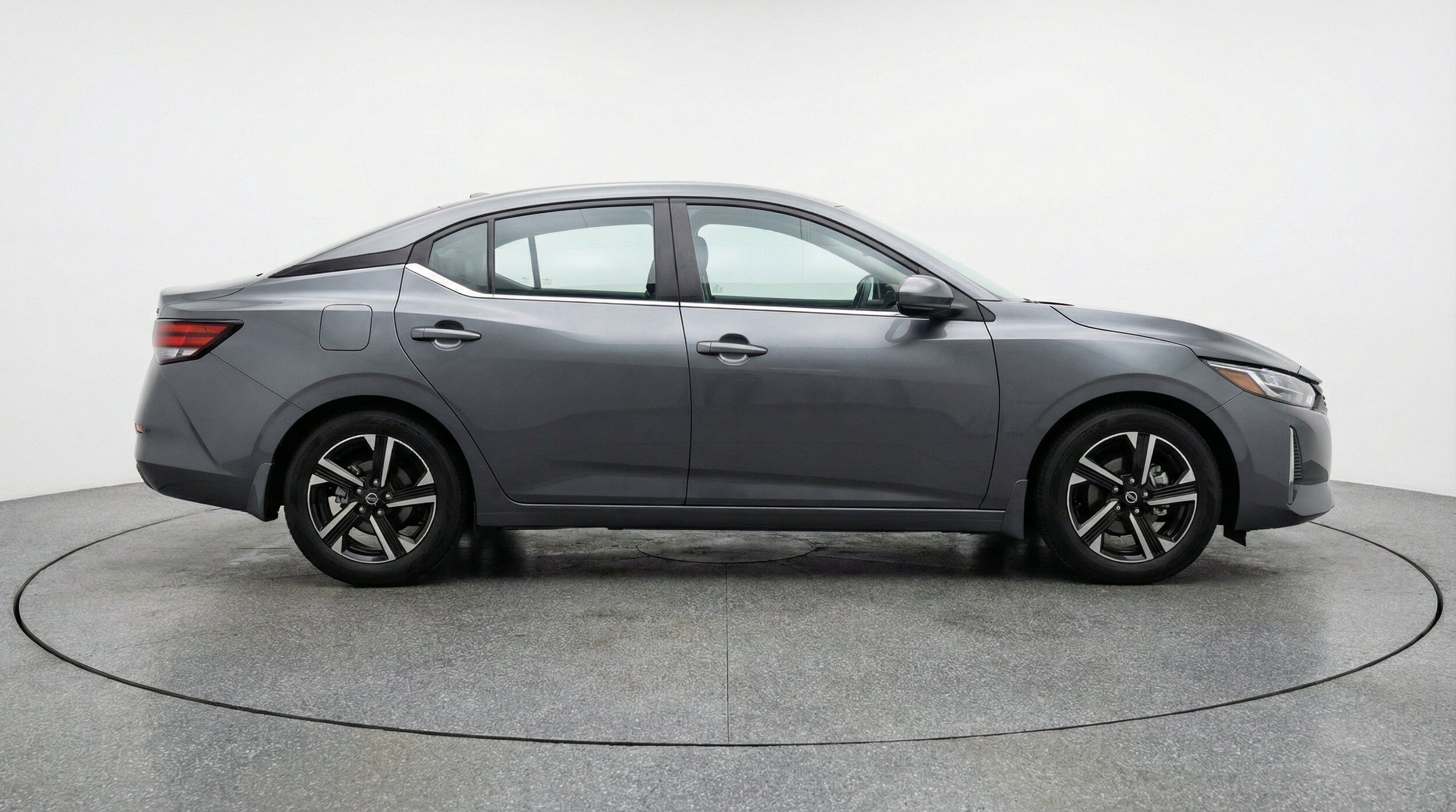 Thumbnail: 2025 Nissan Sentra - 11