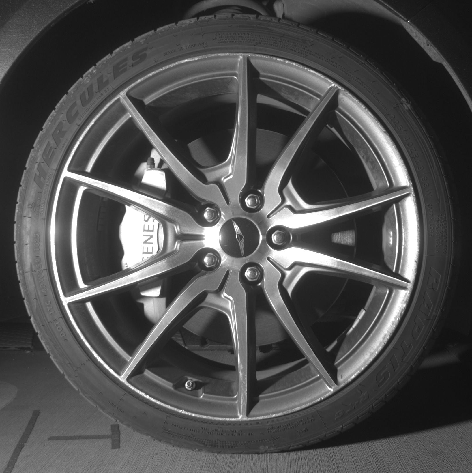 Thumbnail: 2025 Genesis G70 - 10