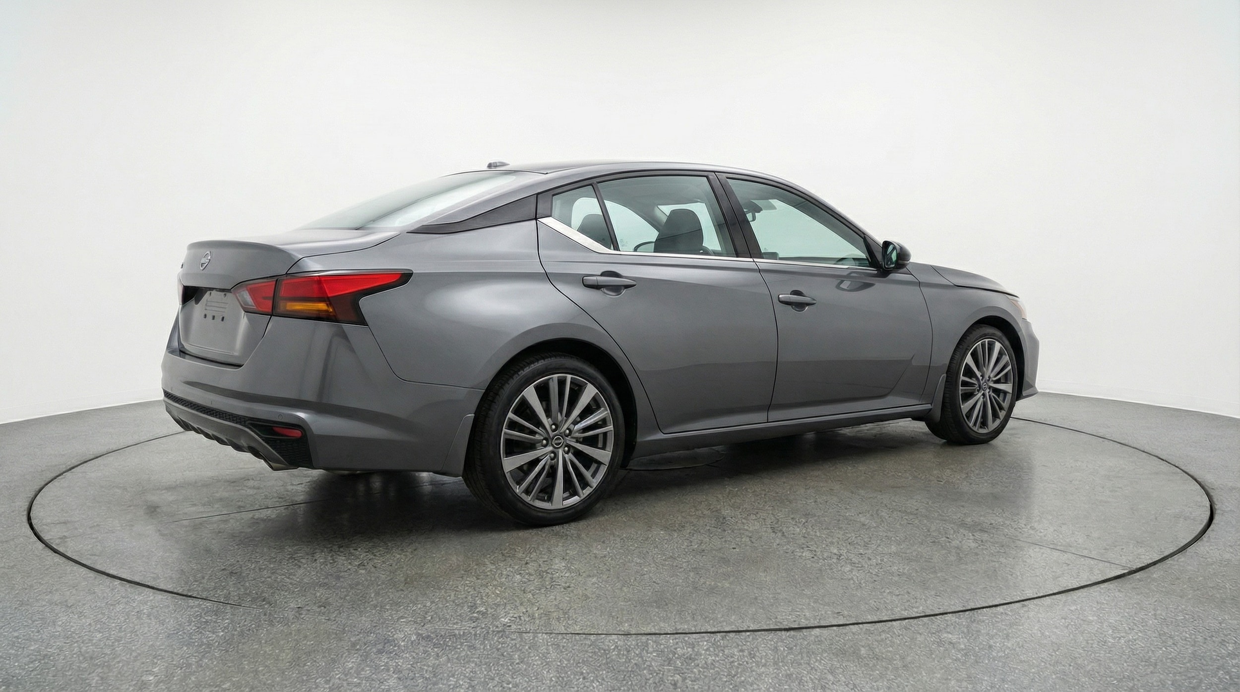 Thumbnail: 2025 Nissan Altima - 7