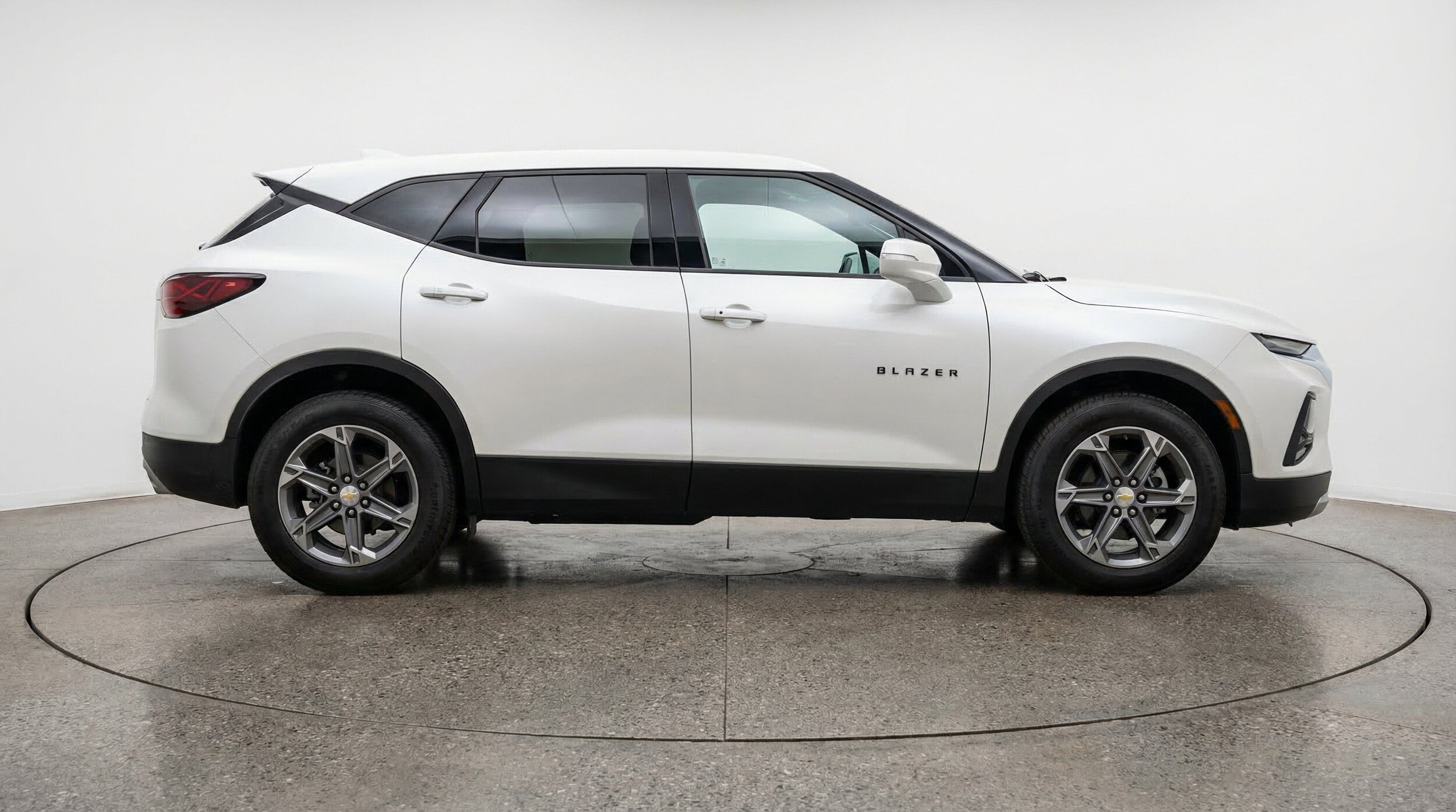 Thumbnail: 2025 Chevrolet Blazer - 11