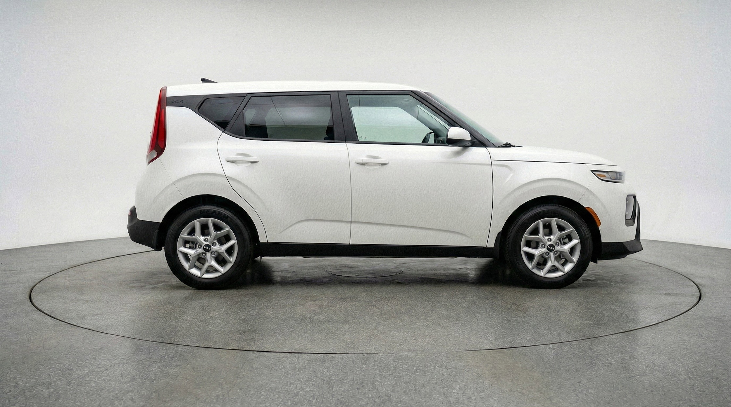 Thumbnail: 2025 Kia Soul - 11