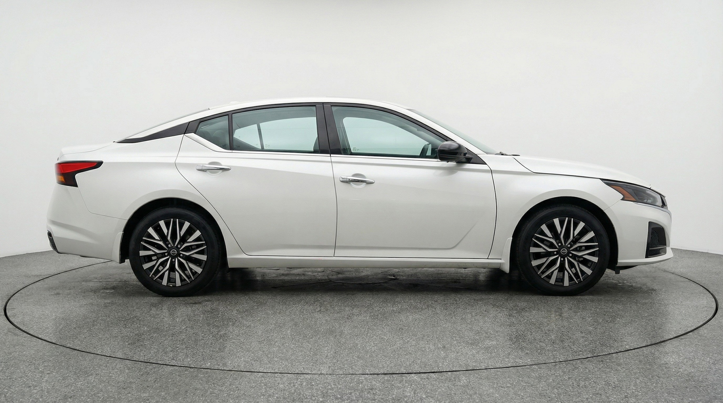 Thumbnail: 2025 Nissan Altima - 11