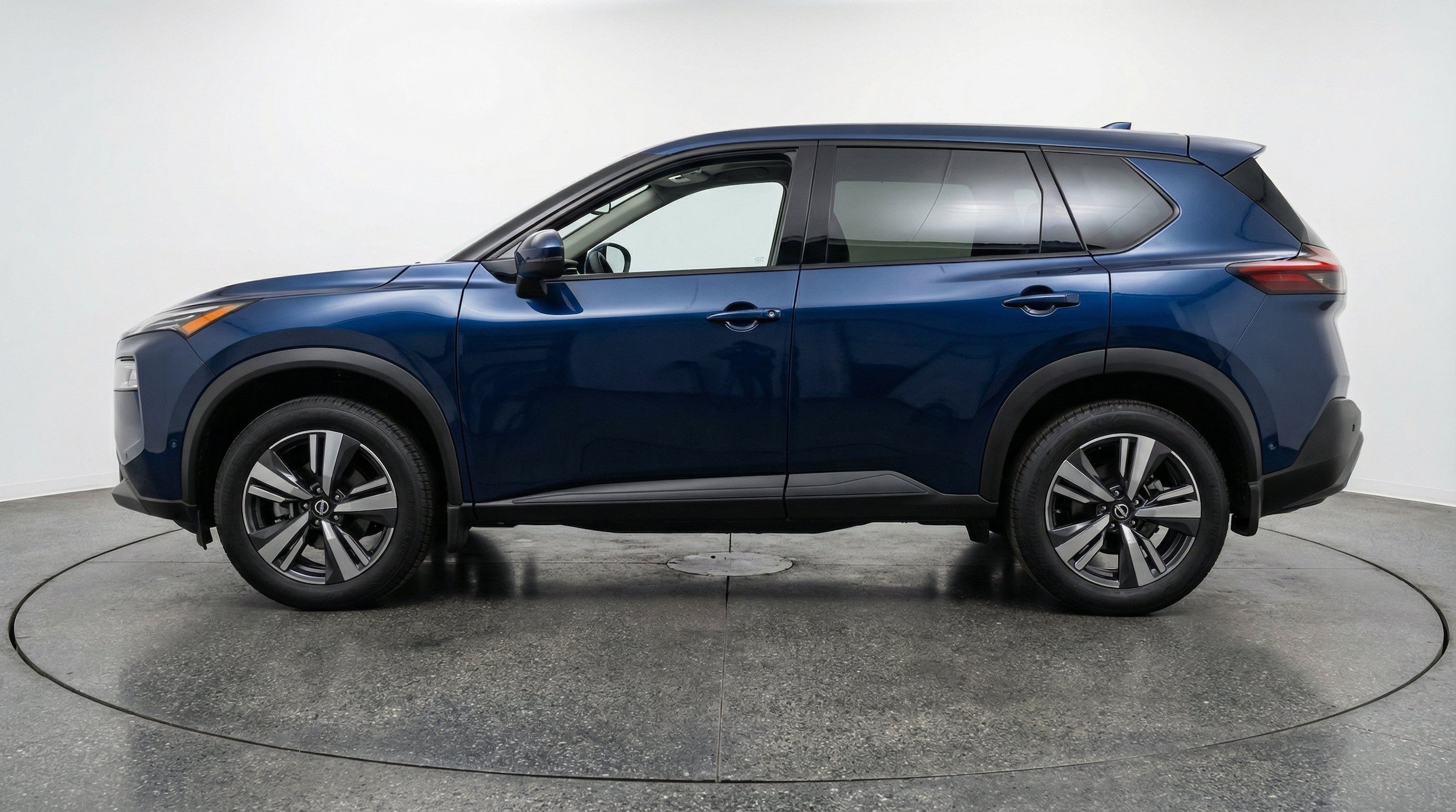 Thumbnail: 2026 Nissan Rogue - 5