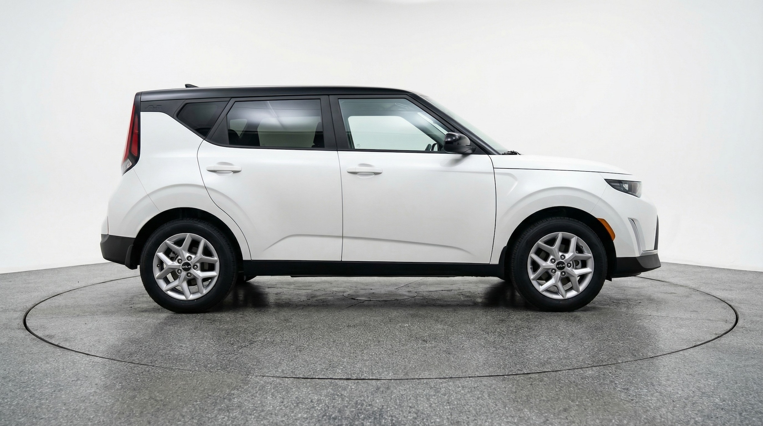 Thumbnail: 2025 Kia Soul - 8