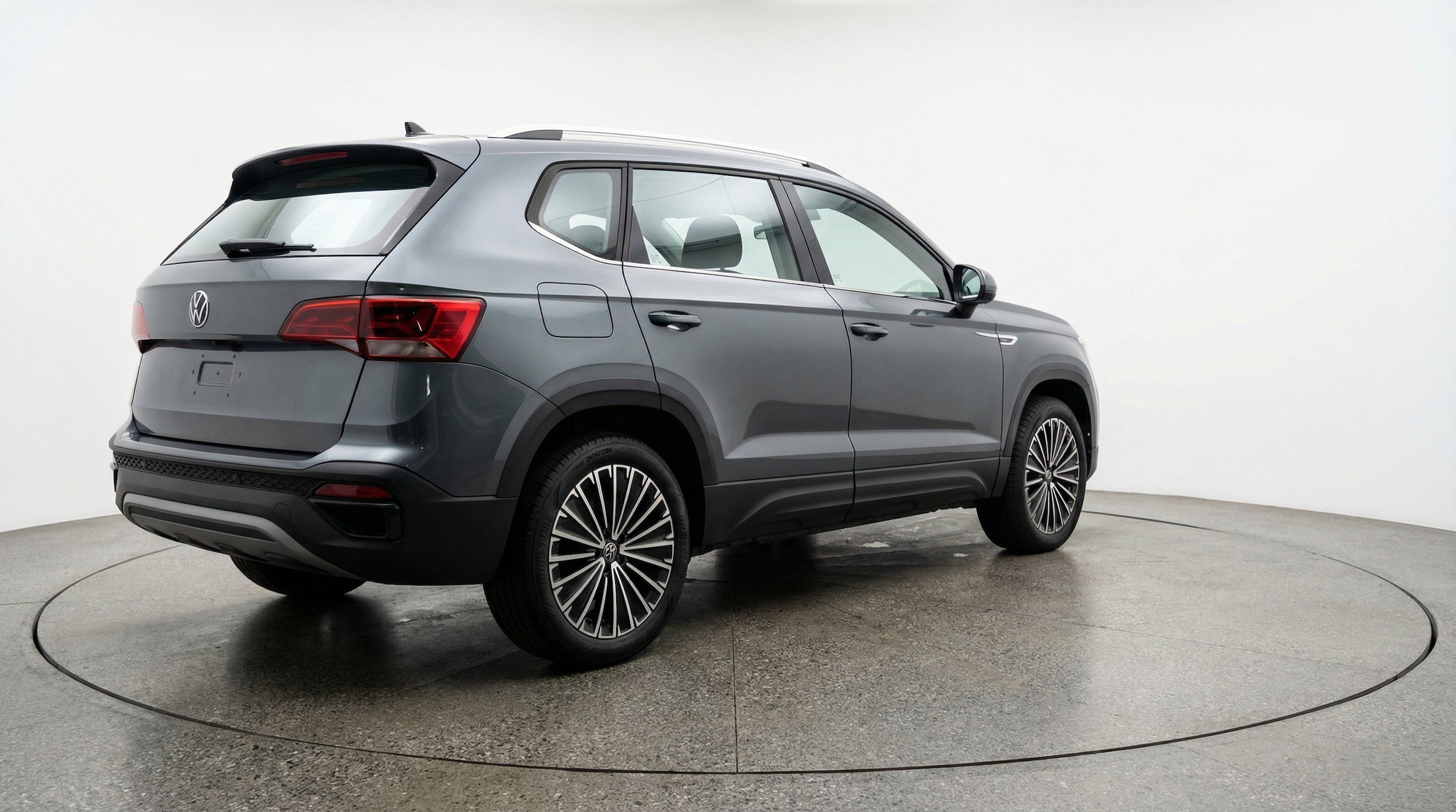 Thumbnail: 2025 Volkswagen Taos - 9