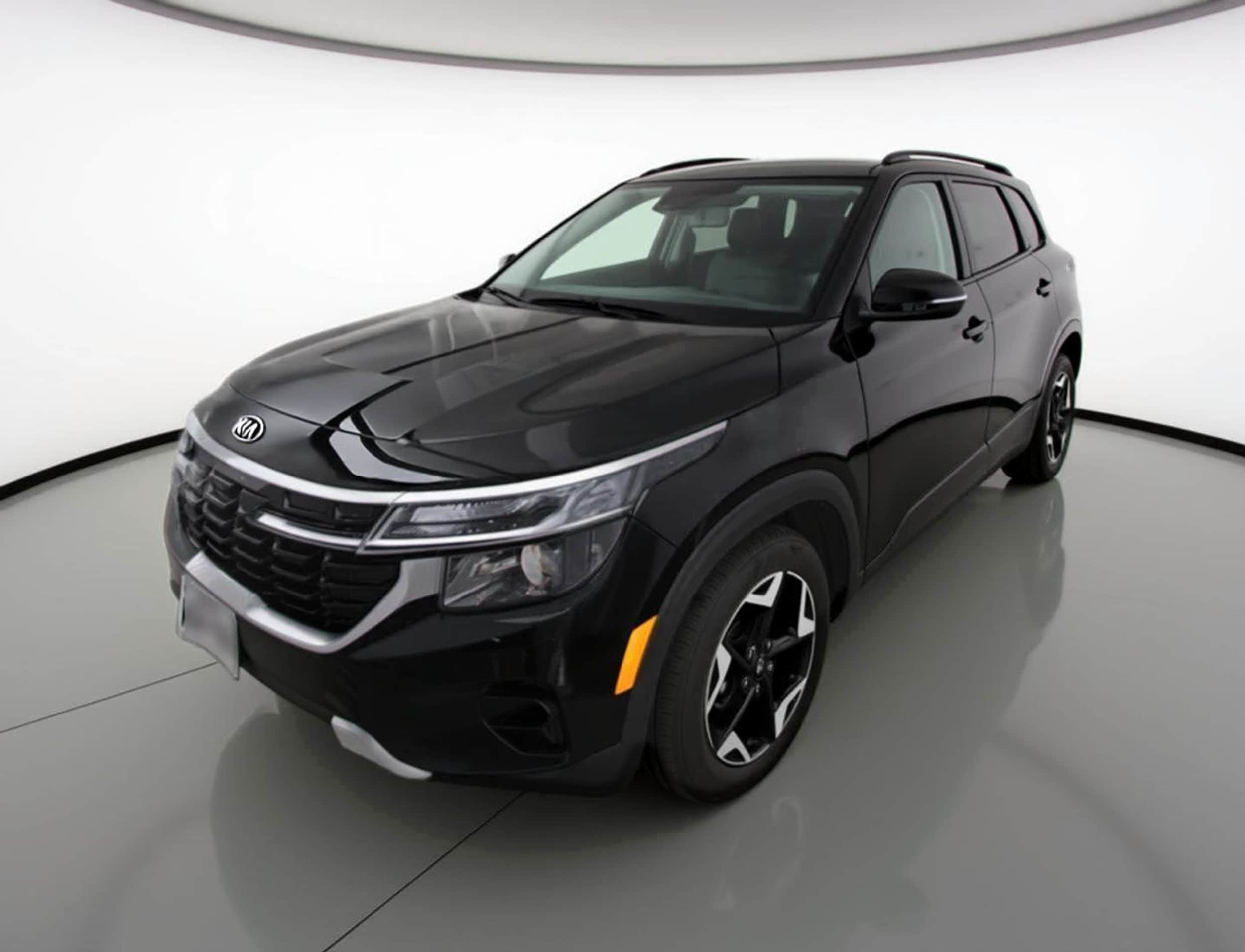 Thumbnail: 2025 Kia Seltos - 3