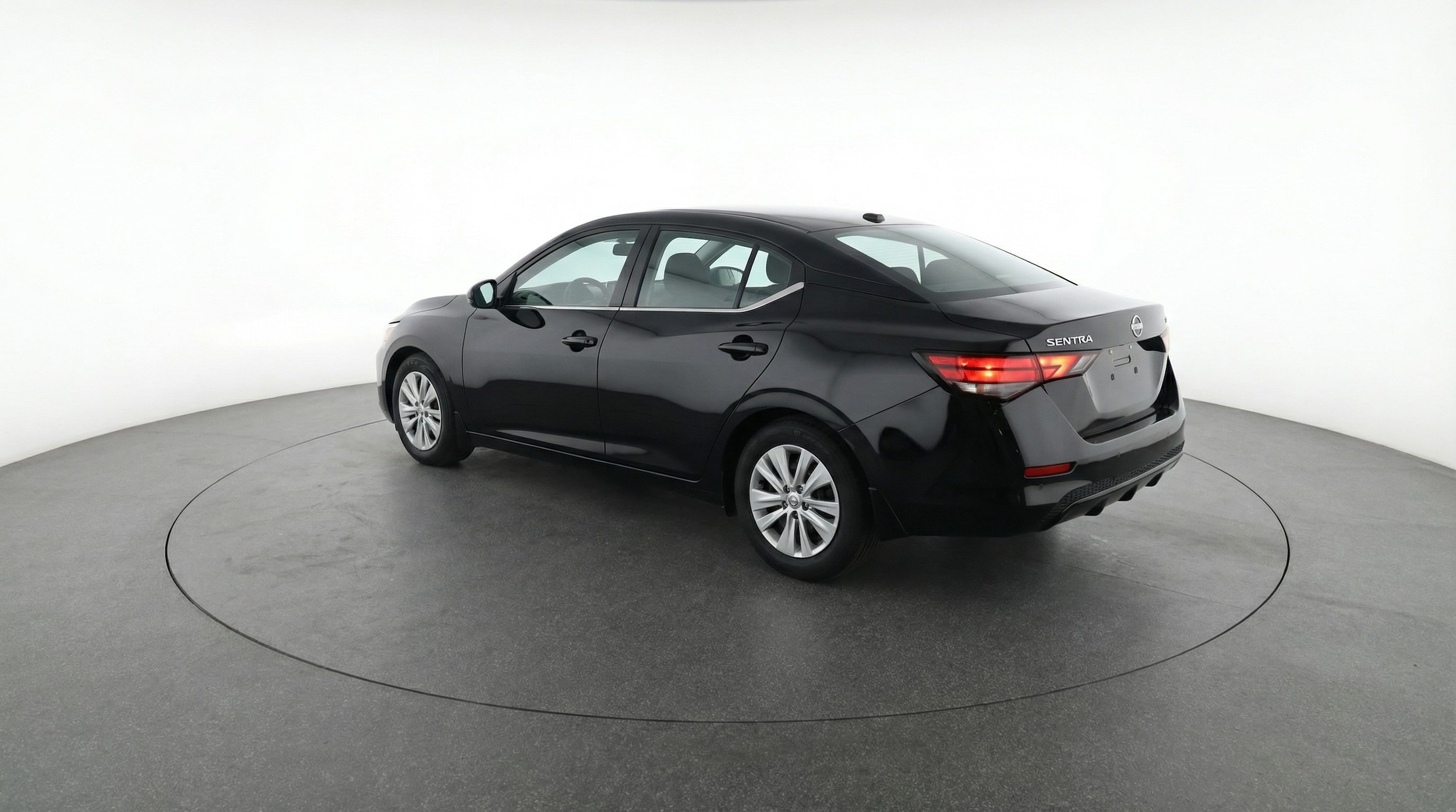 Thumbnail: 2025 Nissan Sentra - 5