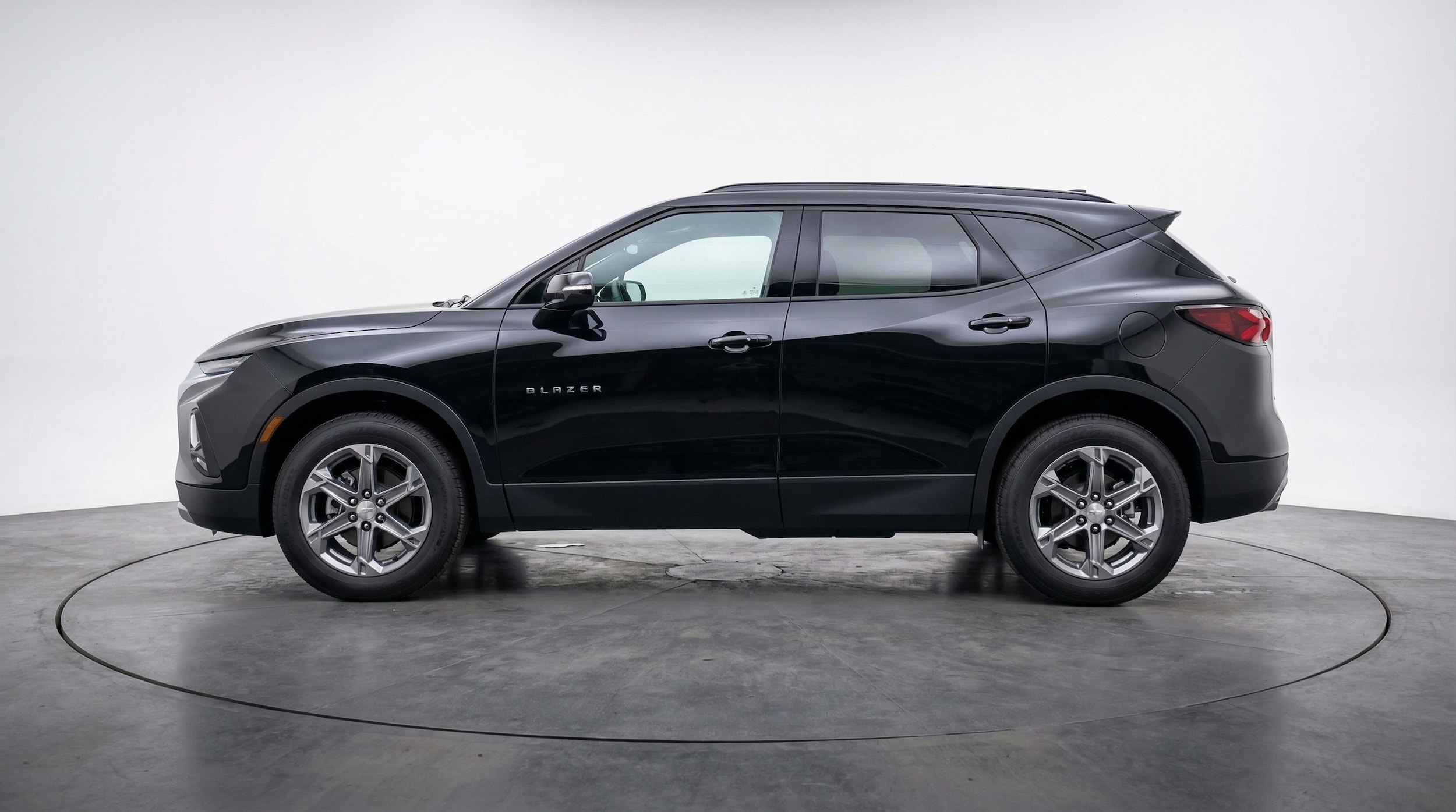 Thumbnail: 2025 Chevrolet Blazer - 4