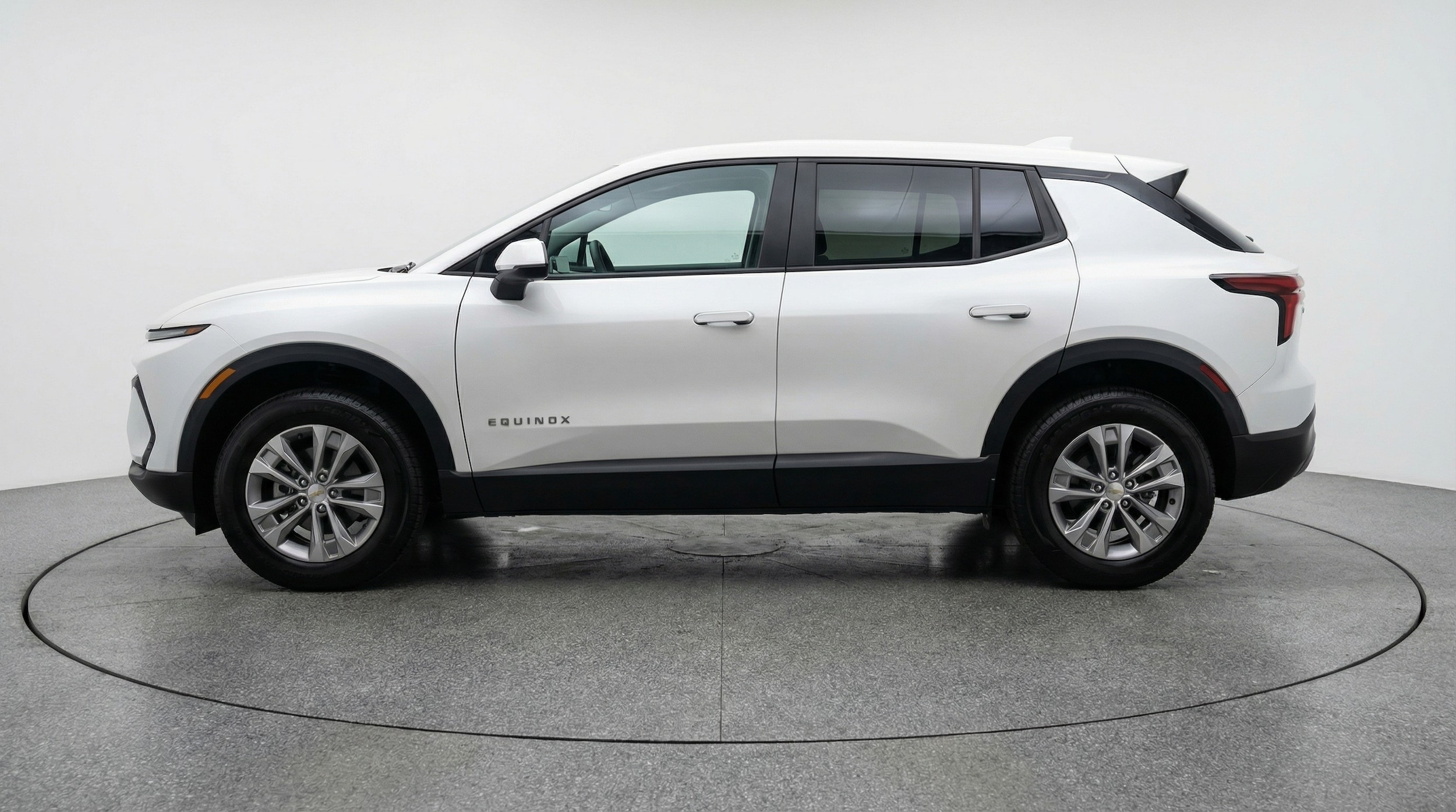 Thumbnail: 2025 Chevrolet Equinox - 4