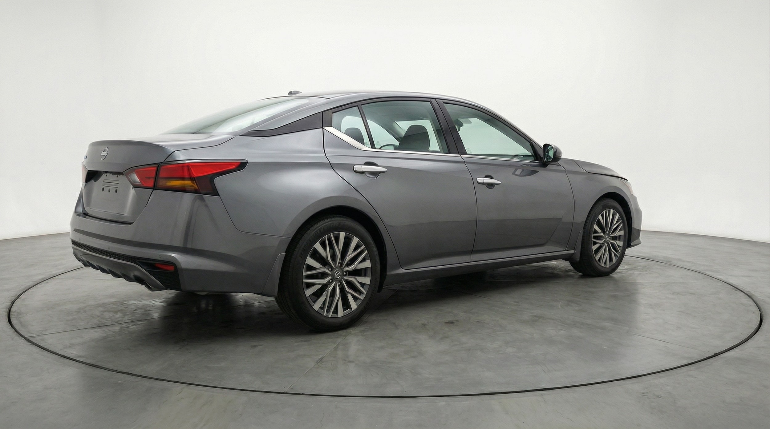 Thumbnail: 2025 Nissan Altima - 7