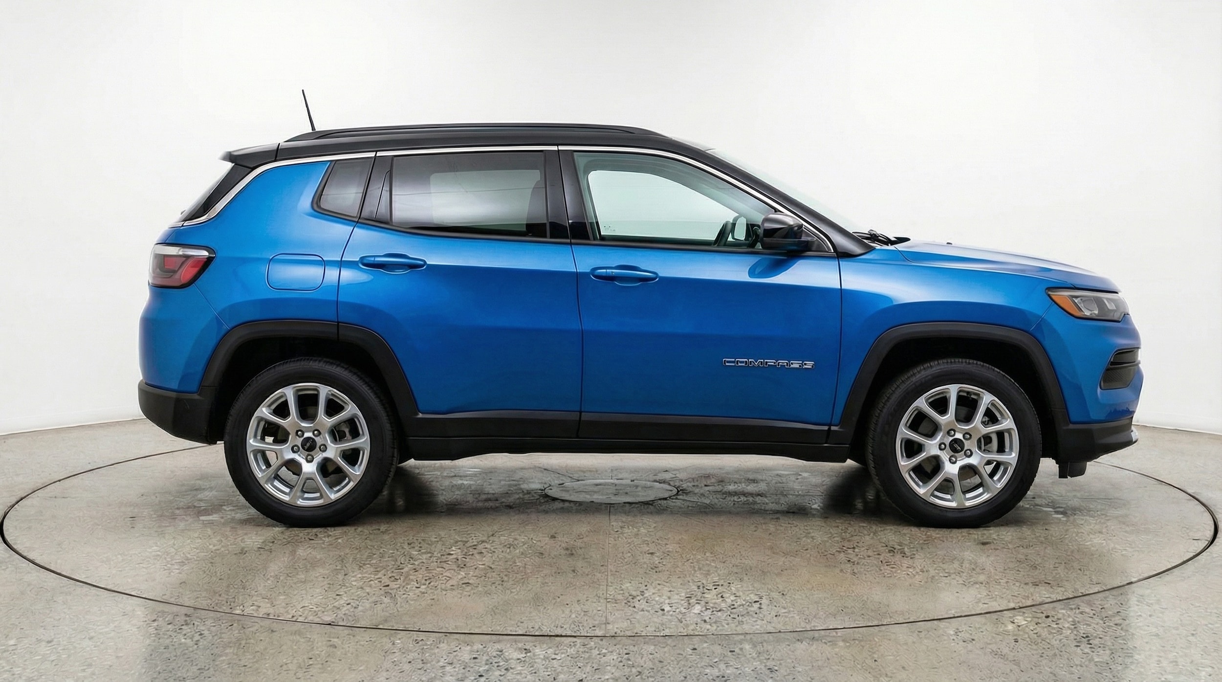 Thumbnail: 2025 Jeep Compass - 8