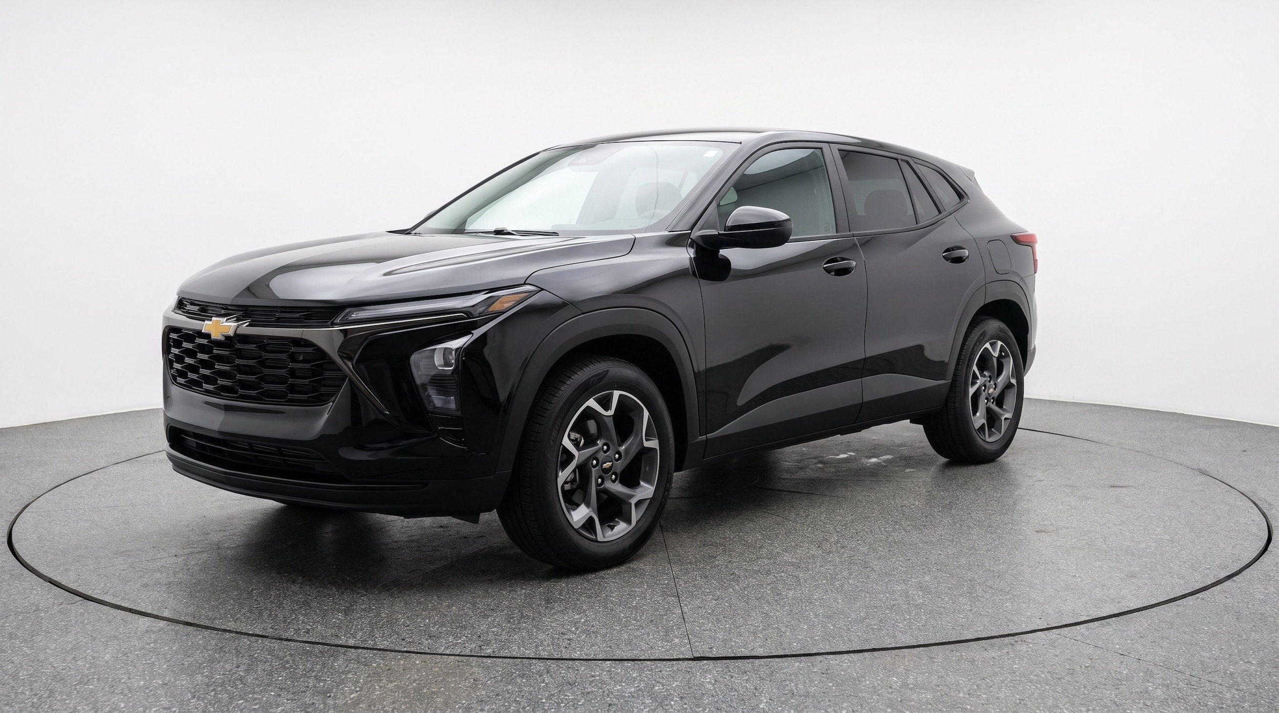 Thumbnail: 2025 Chevrolet Trax - 3