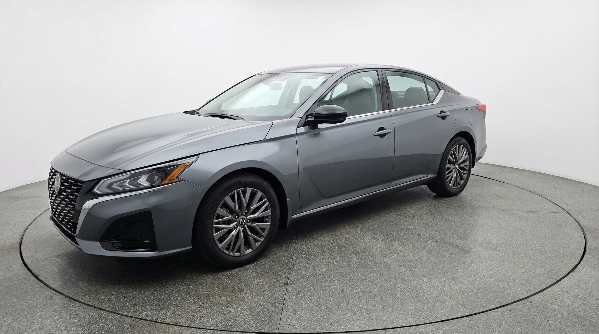 Thumbnail: 2025 Nissan Altima - 3