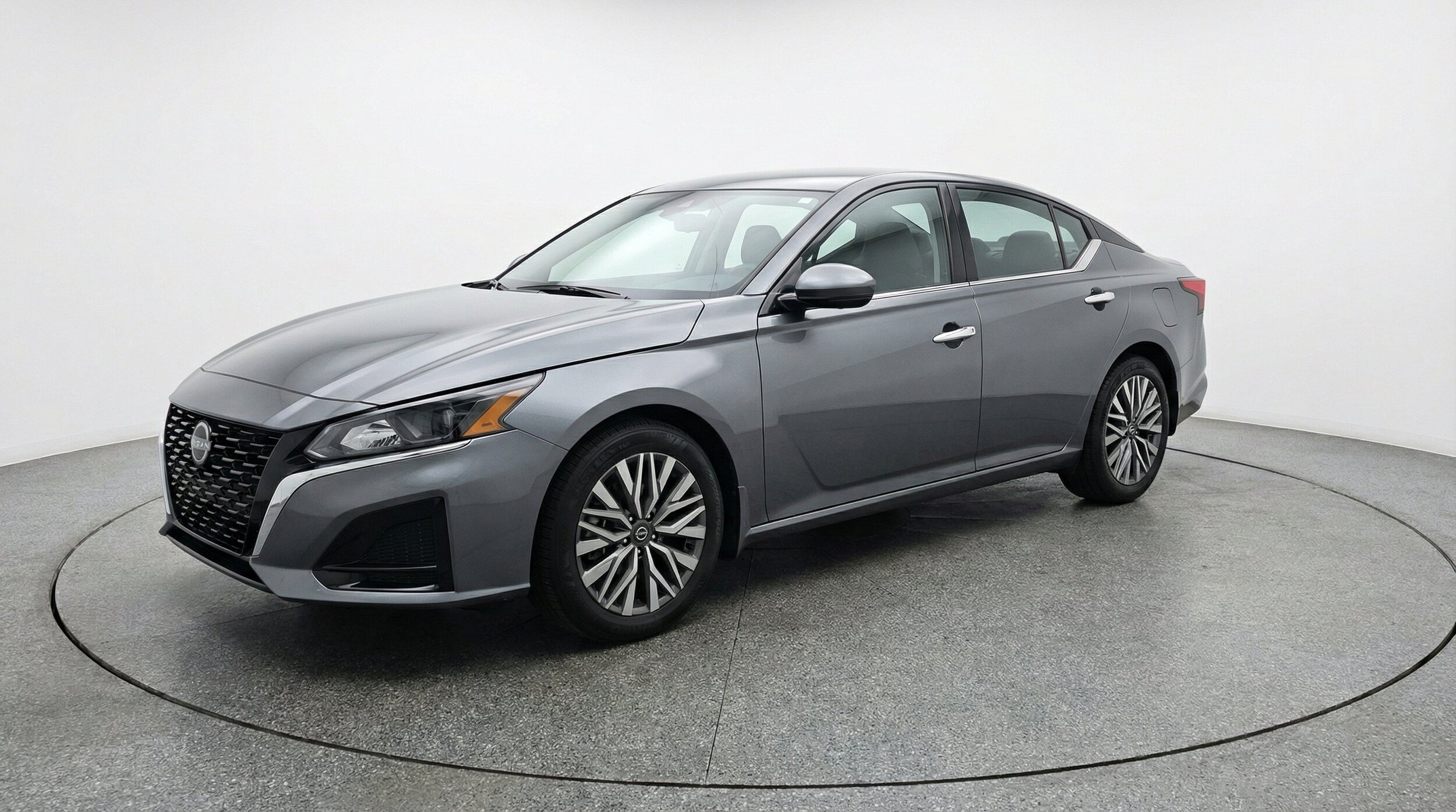 Thumbnail: 2025 Nissan Altima - 3