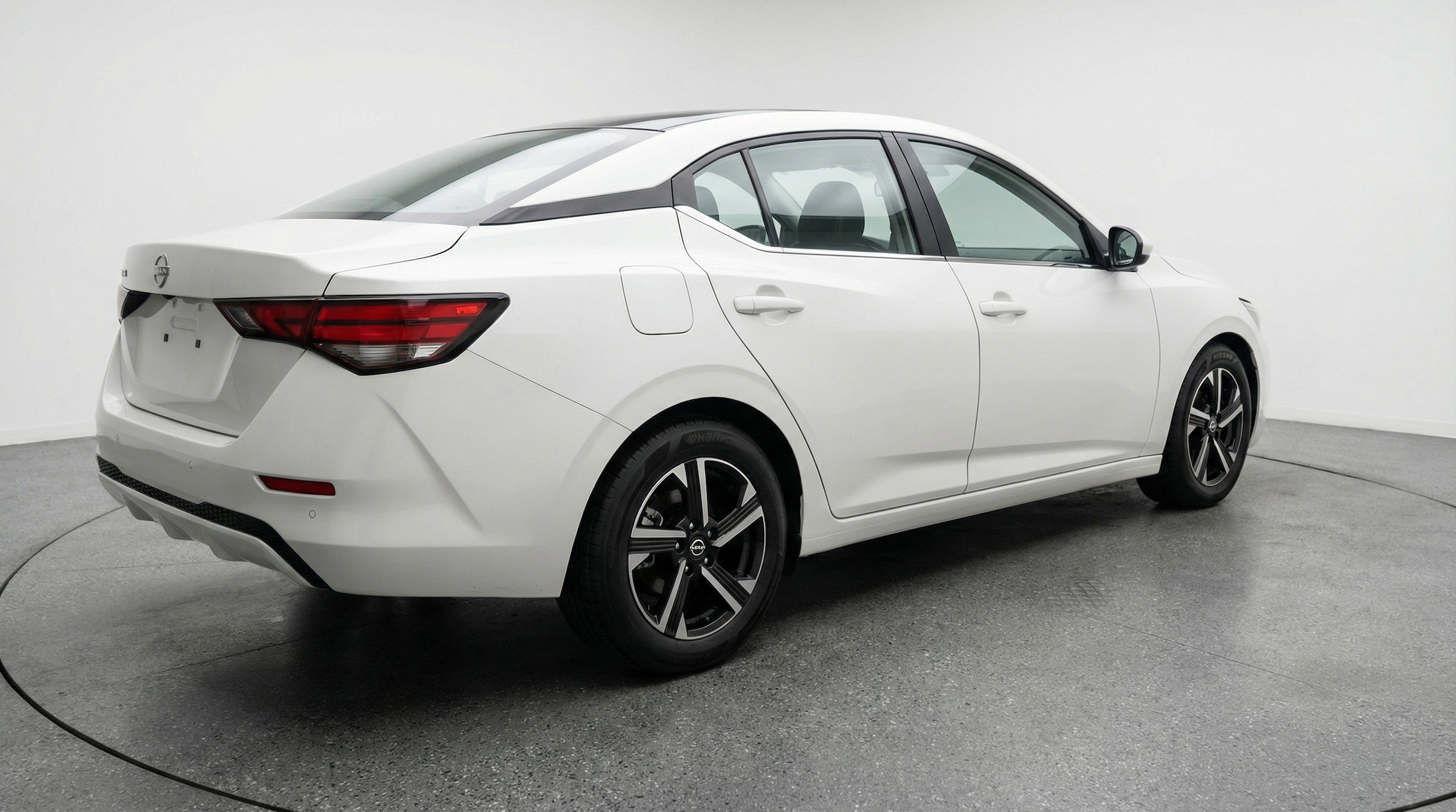 Thumbnail: 2025 Nissan Sentra - 9