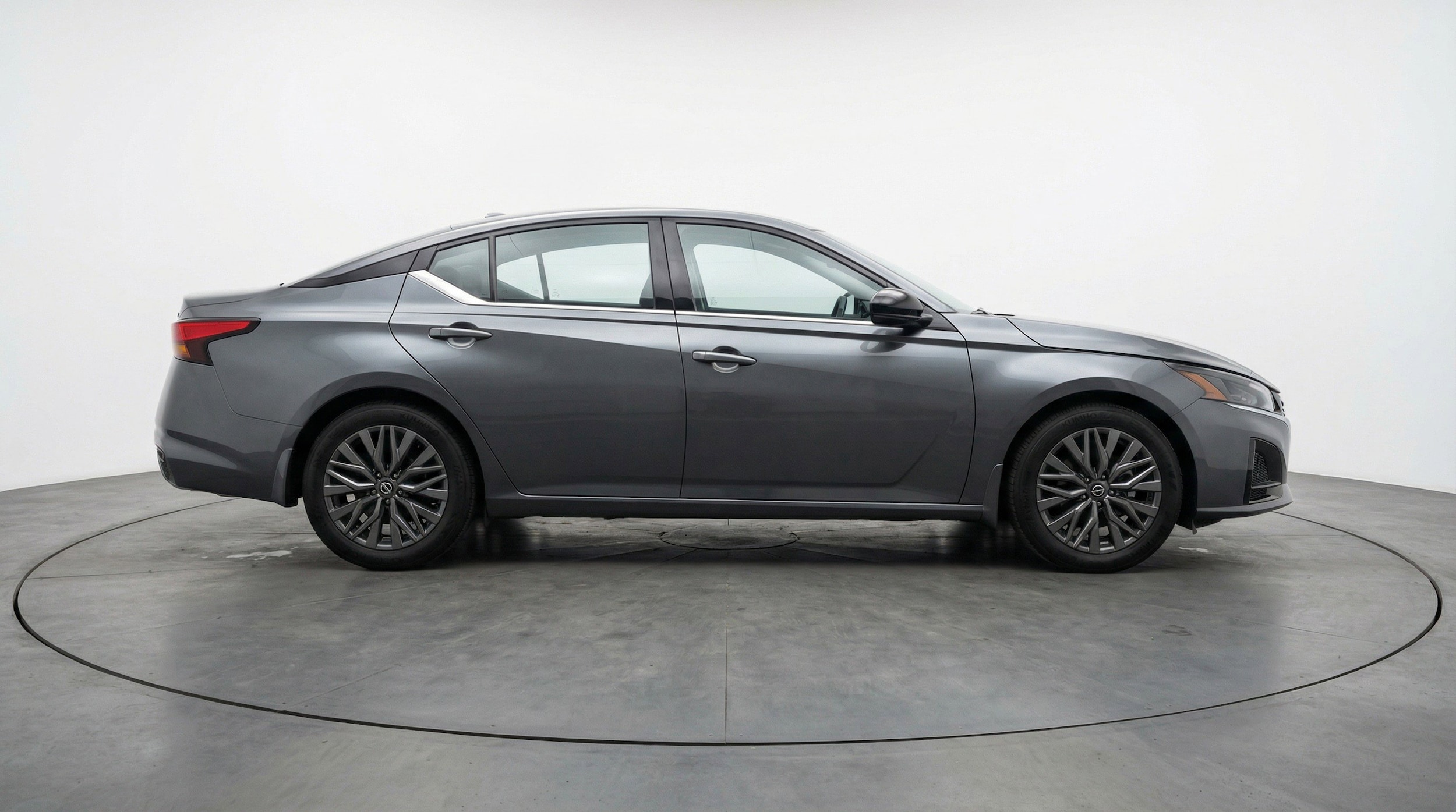 Thumbnail: 2025 Nissan Altima - 11