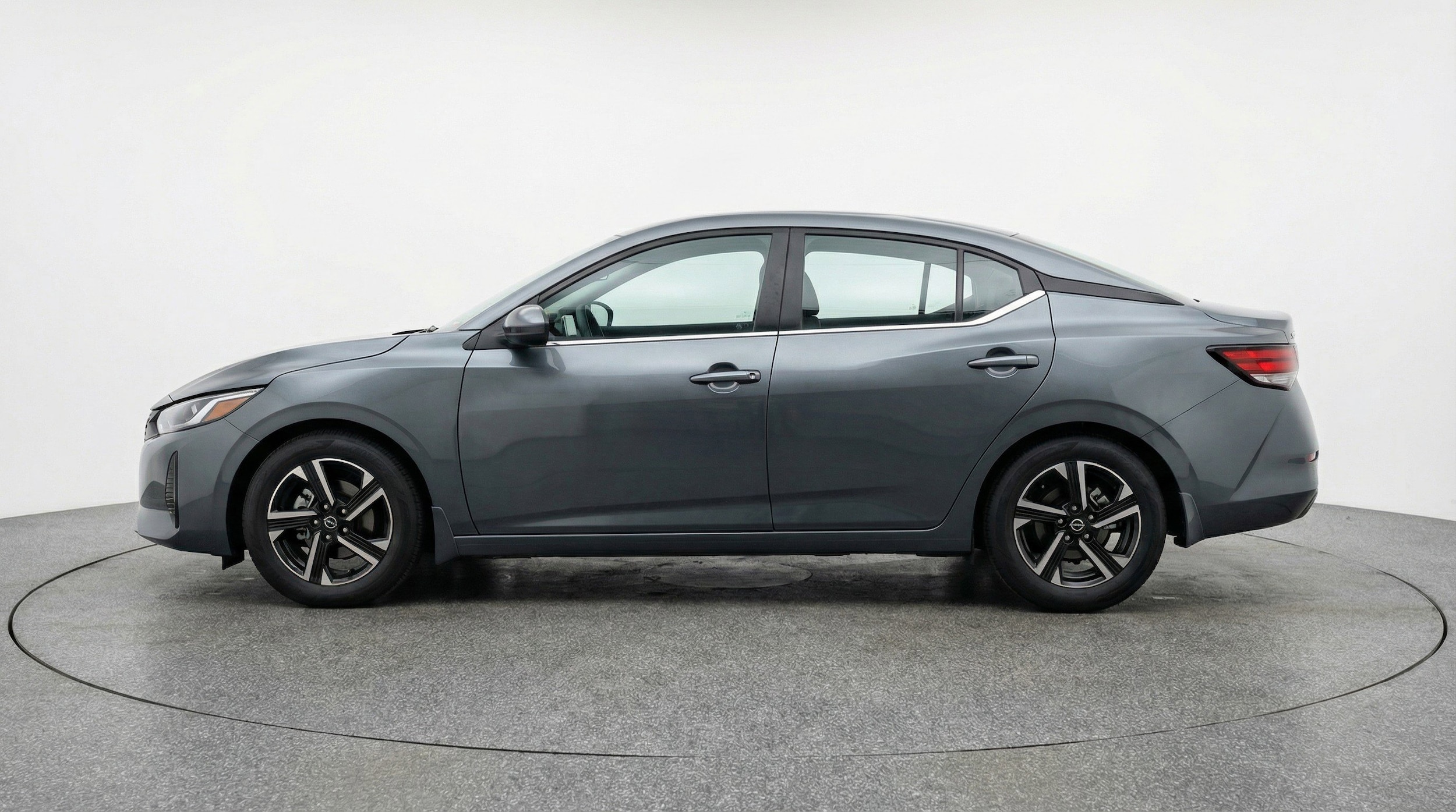 Thumbnail: 2025 Nissan Sentra - 5